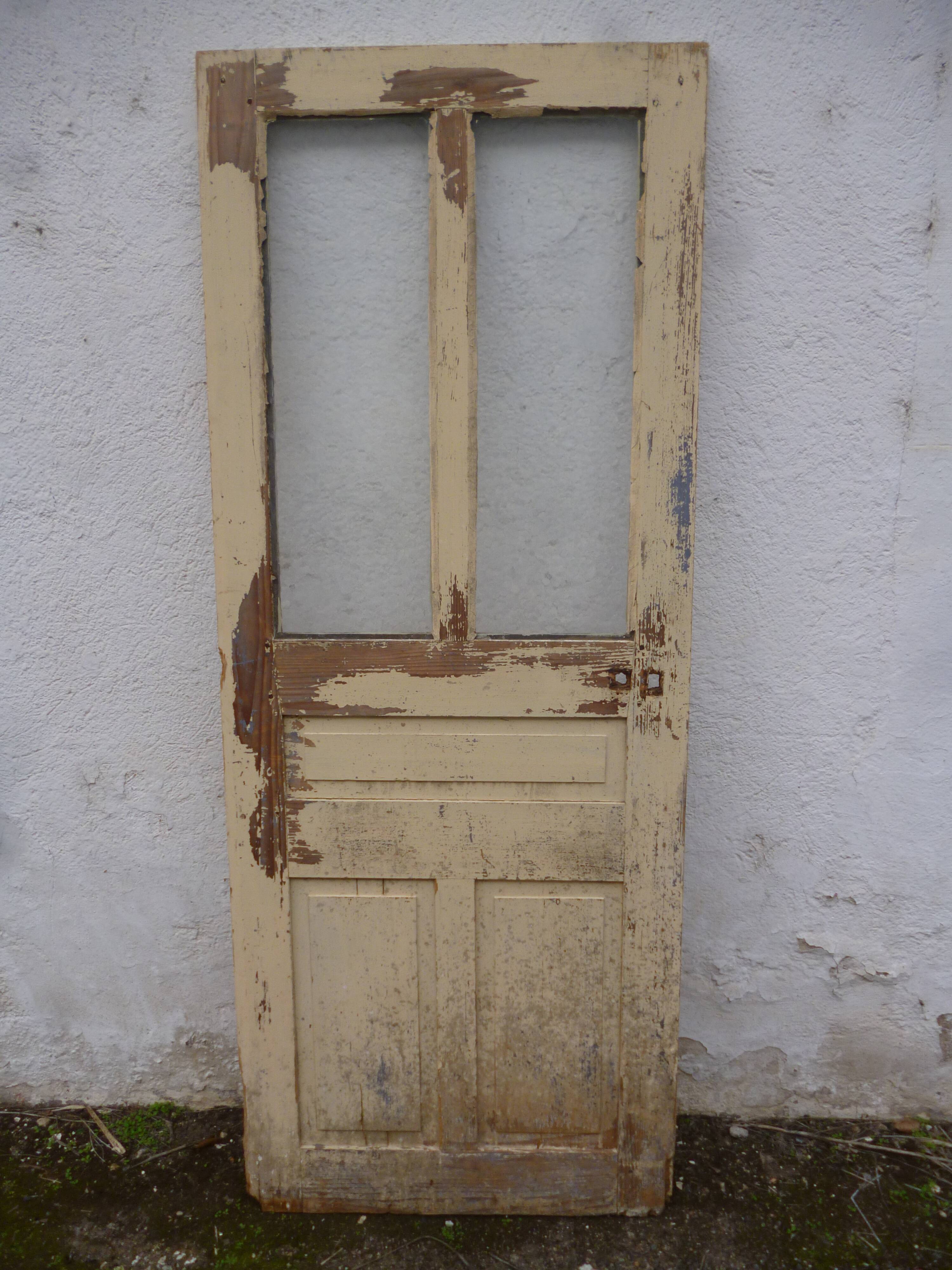 Wooden door old patina