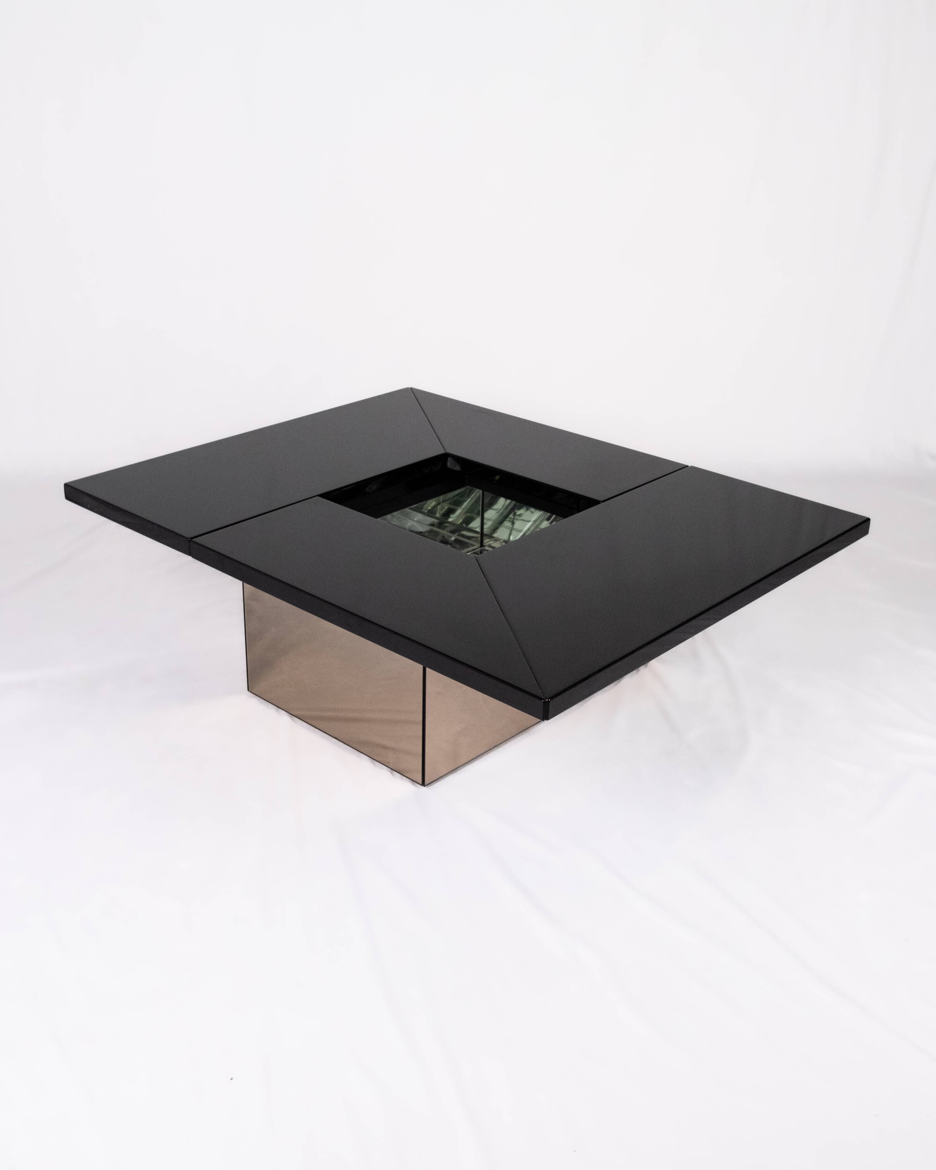 Table basse bar laquée Paul Michel pour Roche Bobois, France, 1980s