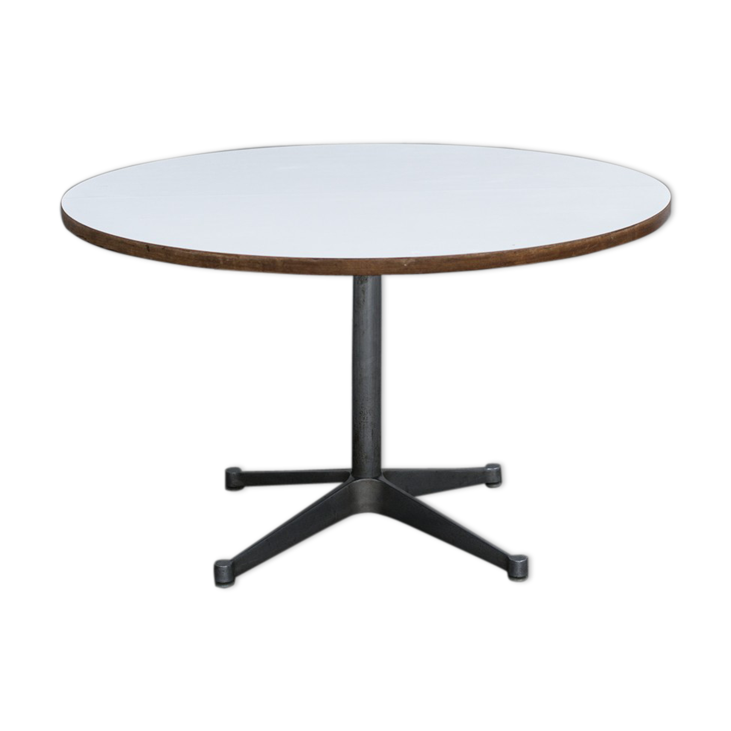 Eames aluminium Group table