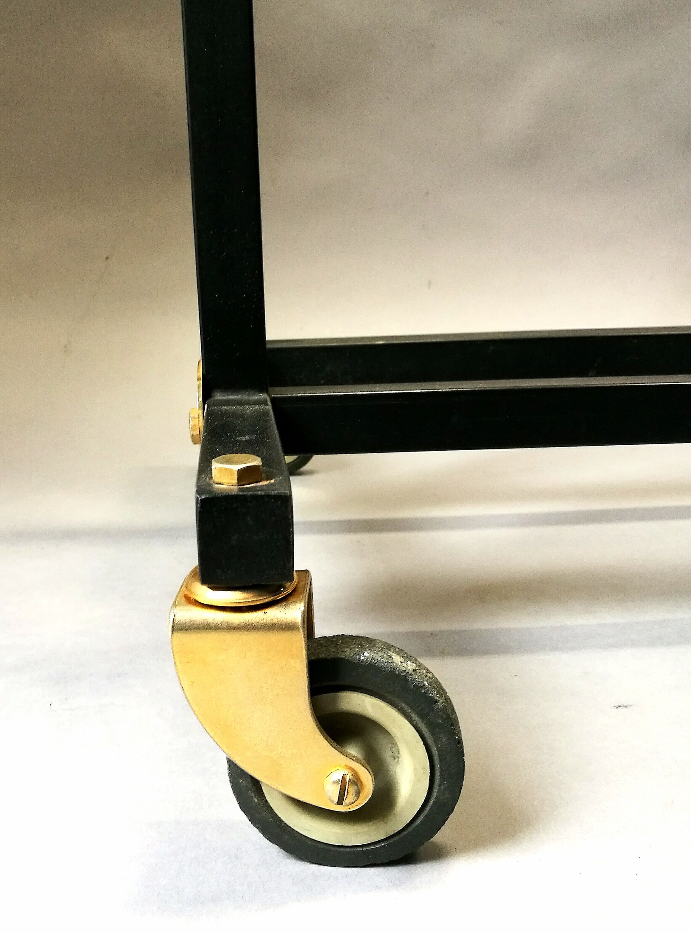 Serving table 70s black and brass