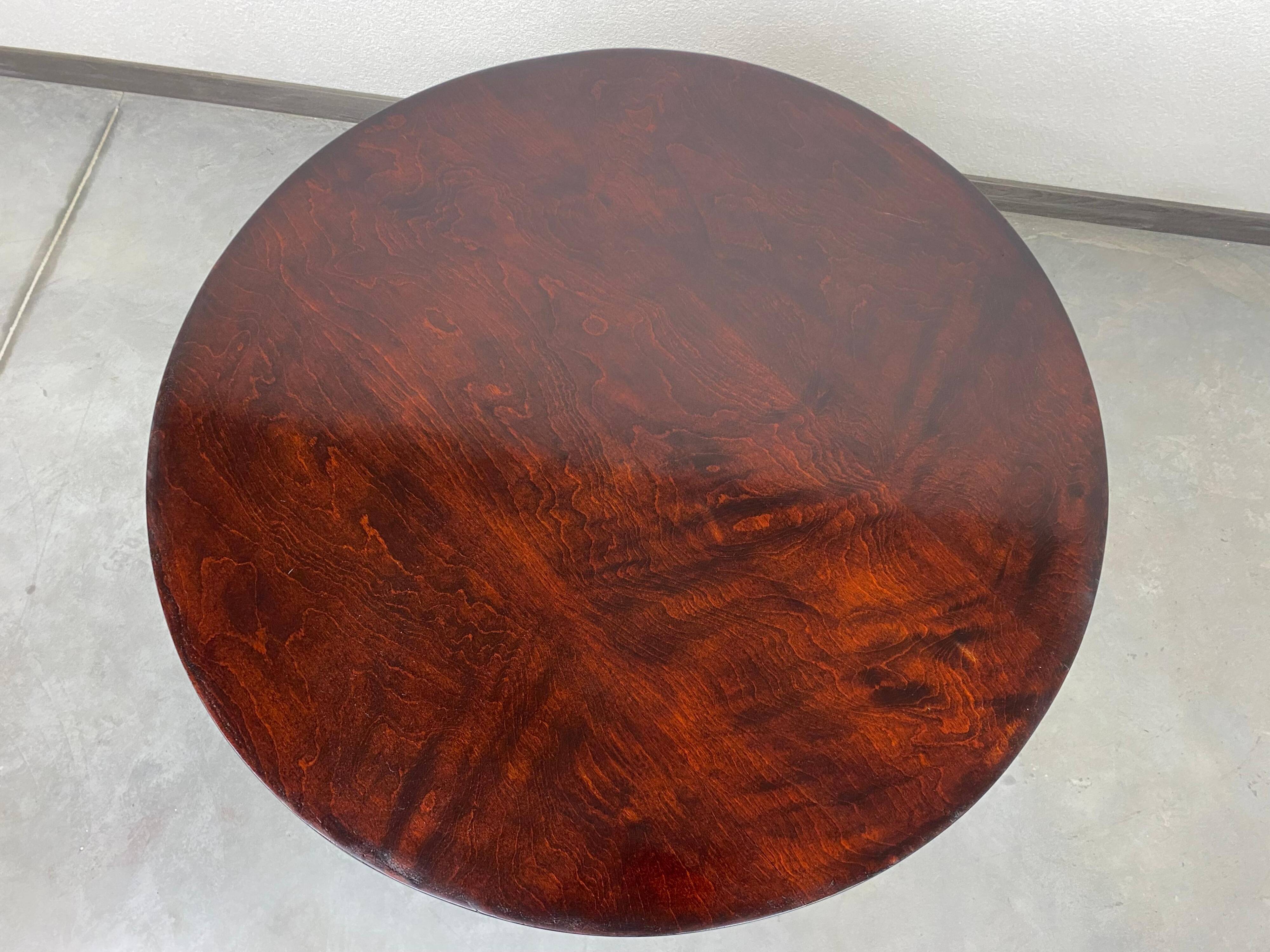 Art Deco coffee table by Thonet Mundus