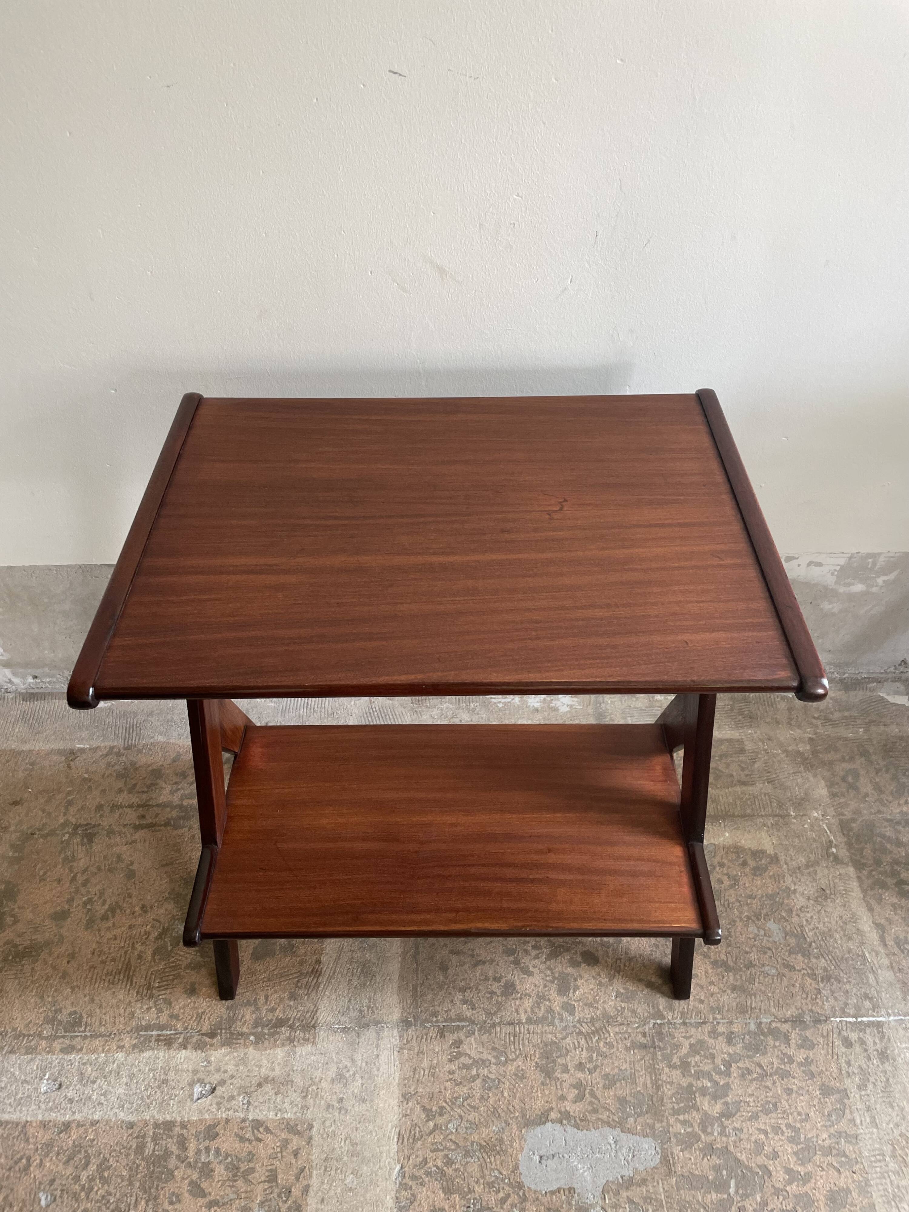 Louis van Teeffelen side table for Wébé
