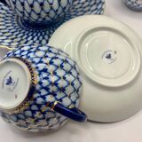 Service à thé russe en porcelaine Lomonosov en filet de Cobalt