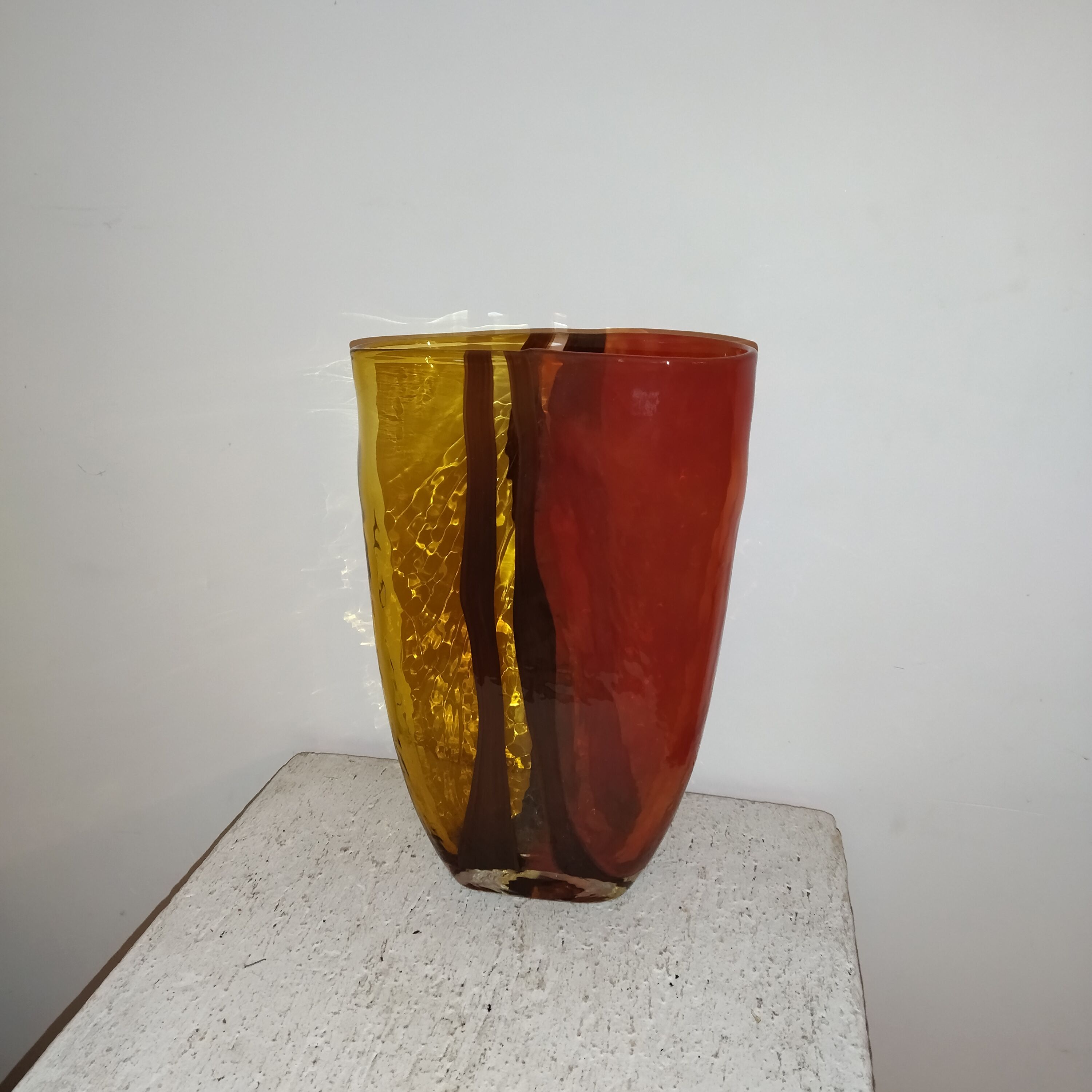 Vase verre soufflé moulé années 80