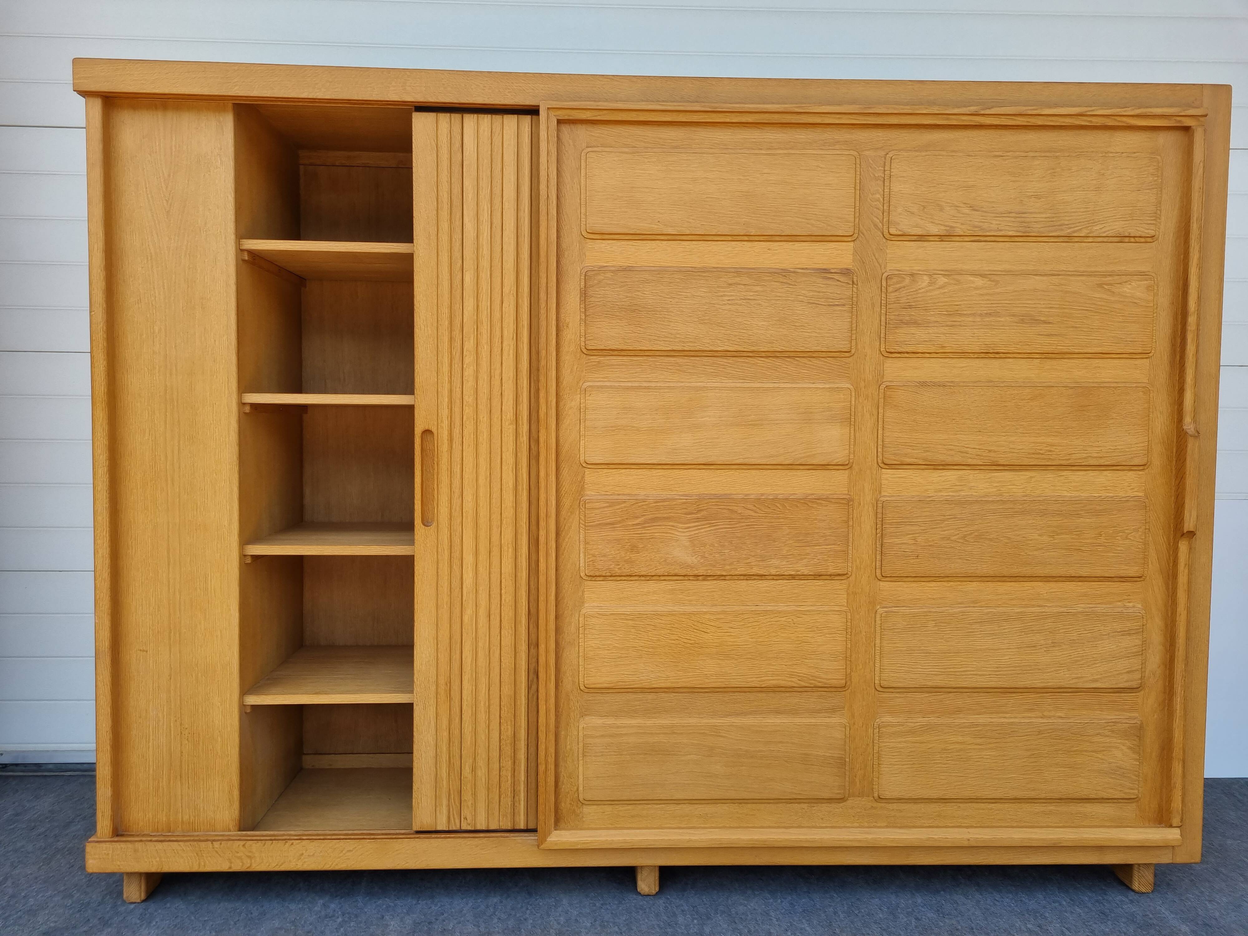 Wardrobe by Guillerme et Chambron, edition Votre Maison