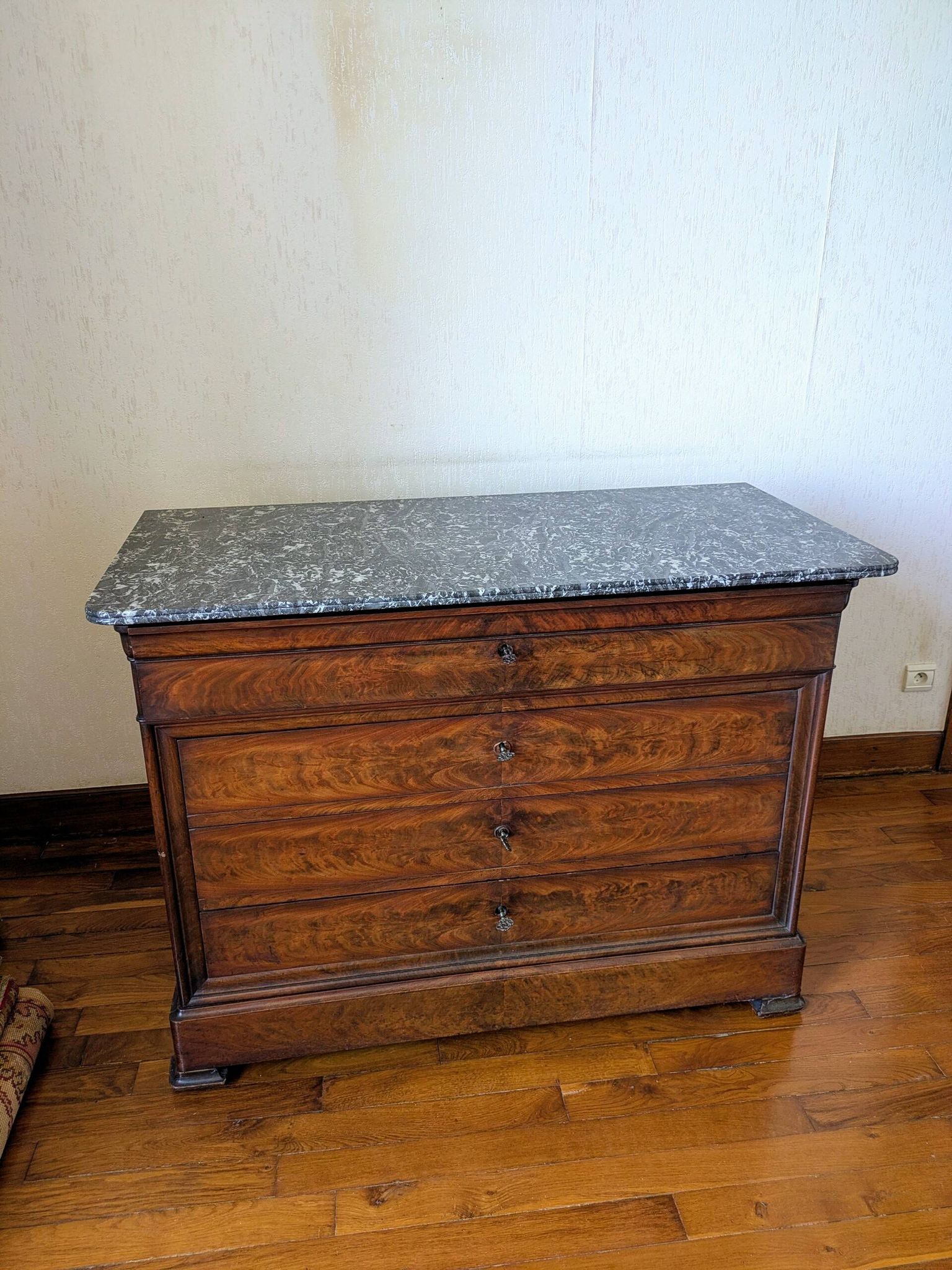 Commode bureau d'époque – Début XXᵉ siècle avec plateau en marbre