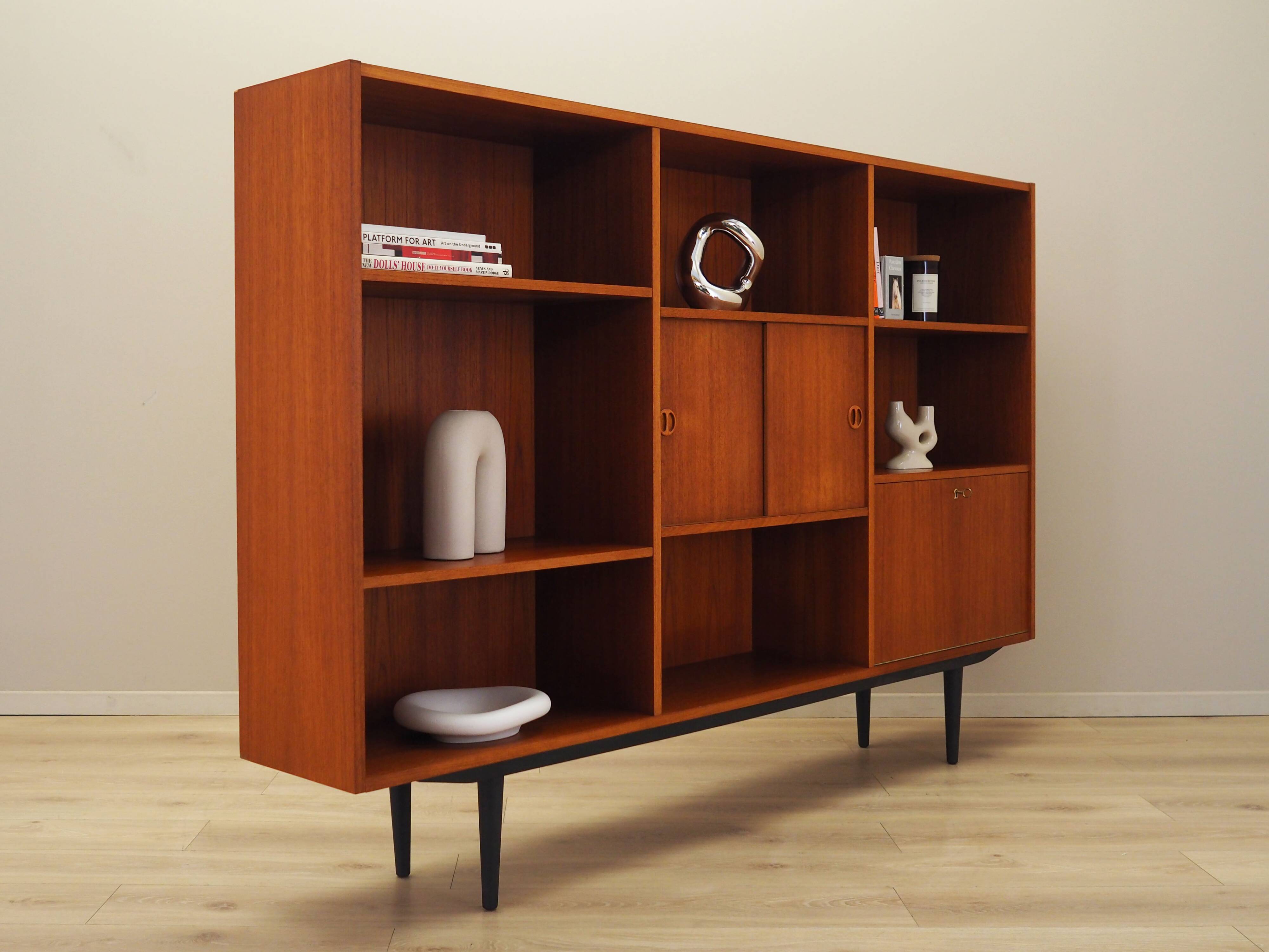 Teak bookcase, Danish design, 1970s, production: Denmark