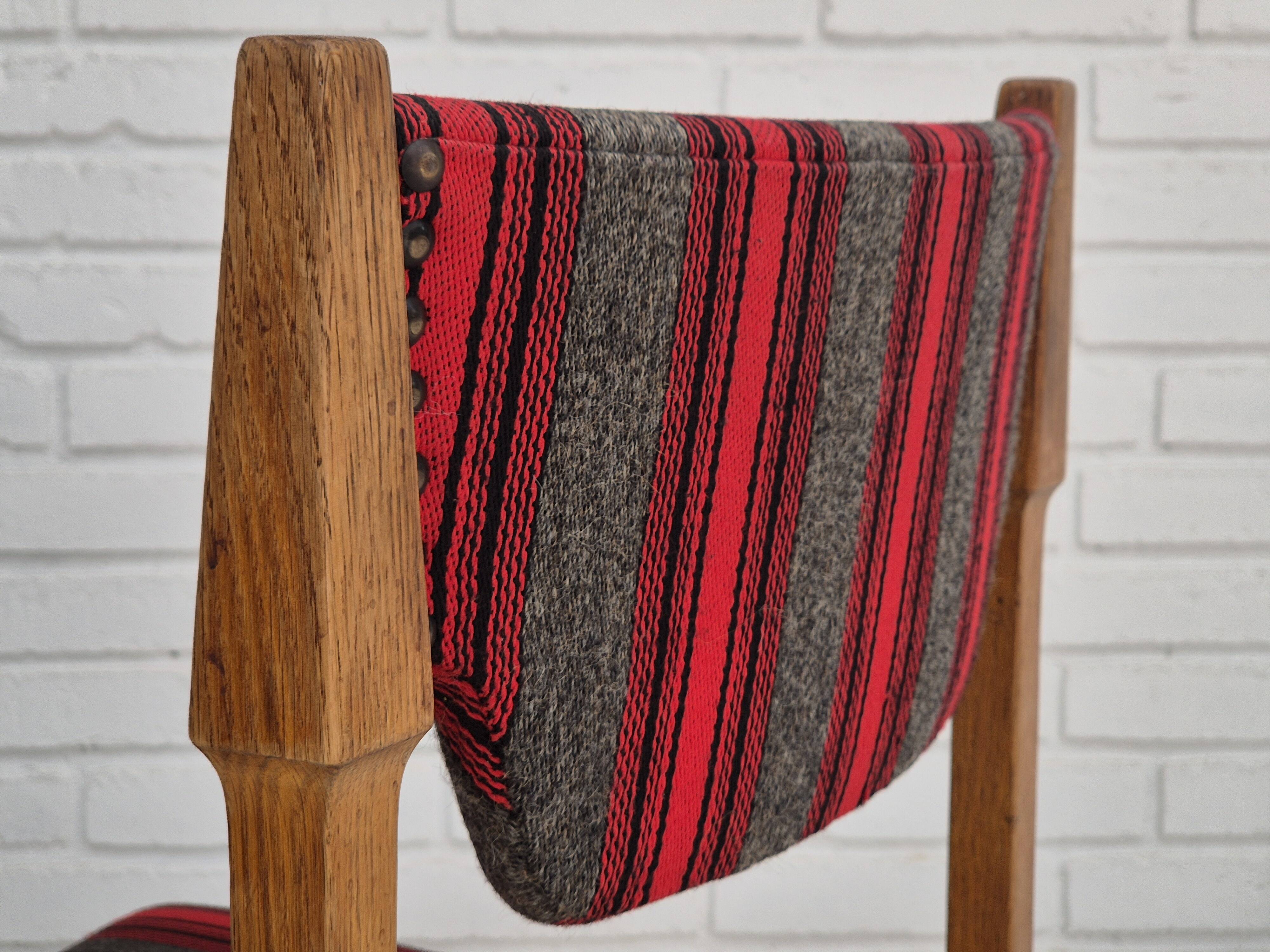 1970s, Danish set of 4 dining chairs, original condition, oak, wool.