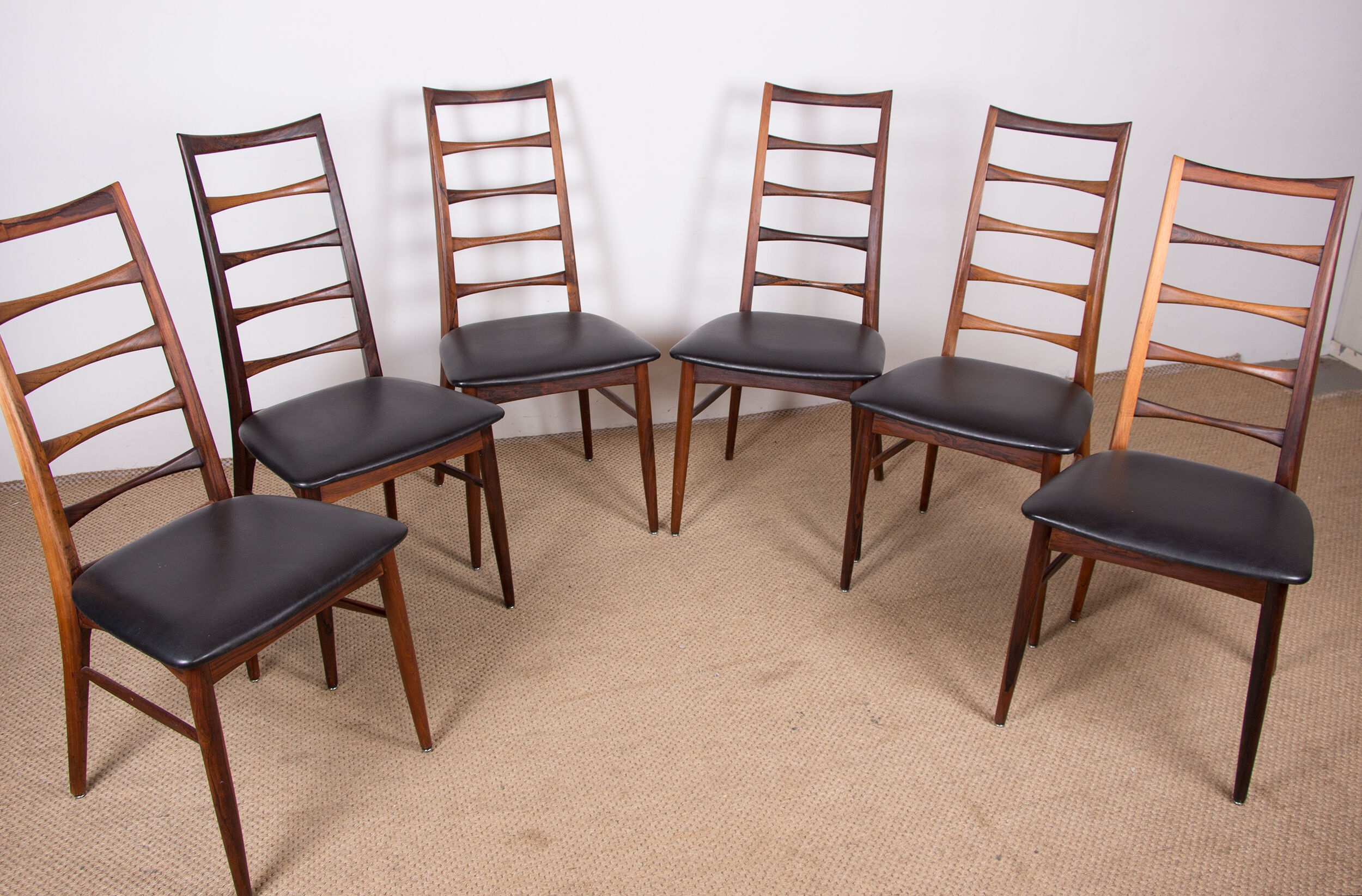 Series of 6 Danish chairs in Rio Rosewood model Liz by Niels Kofoed for Koefoeds Hornslet.