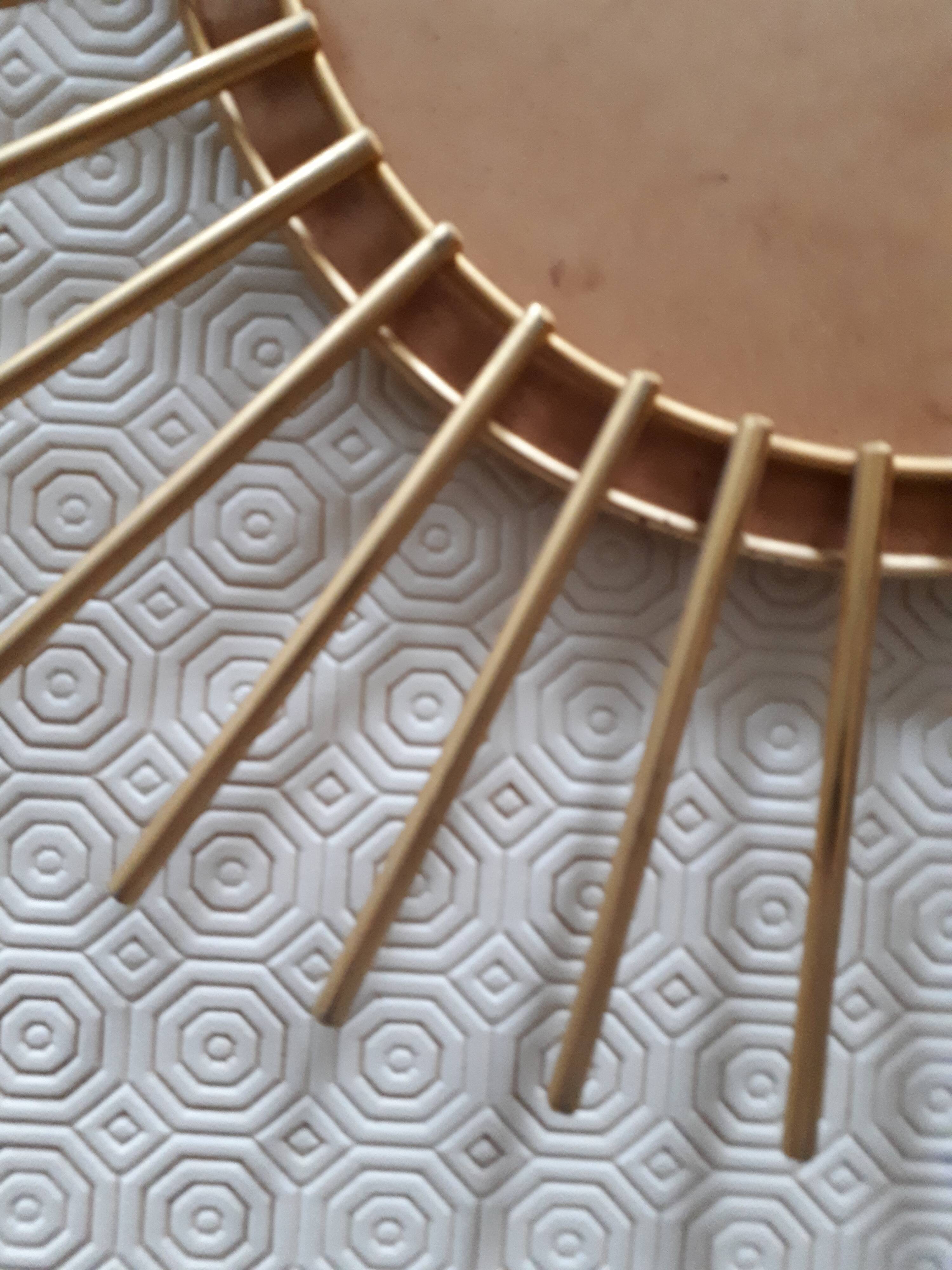 Mirror soleil metal dore 40cm