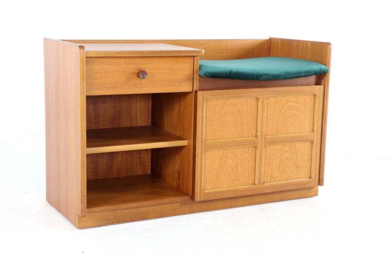 Parker Knoll gossip bench - fully restored