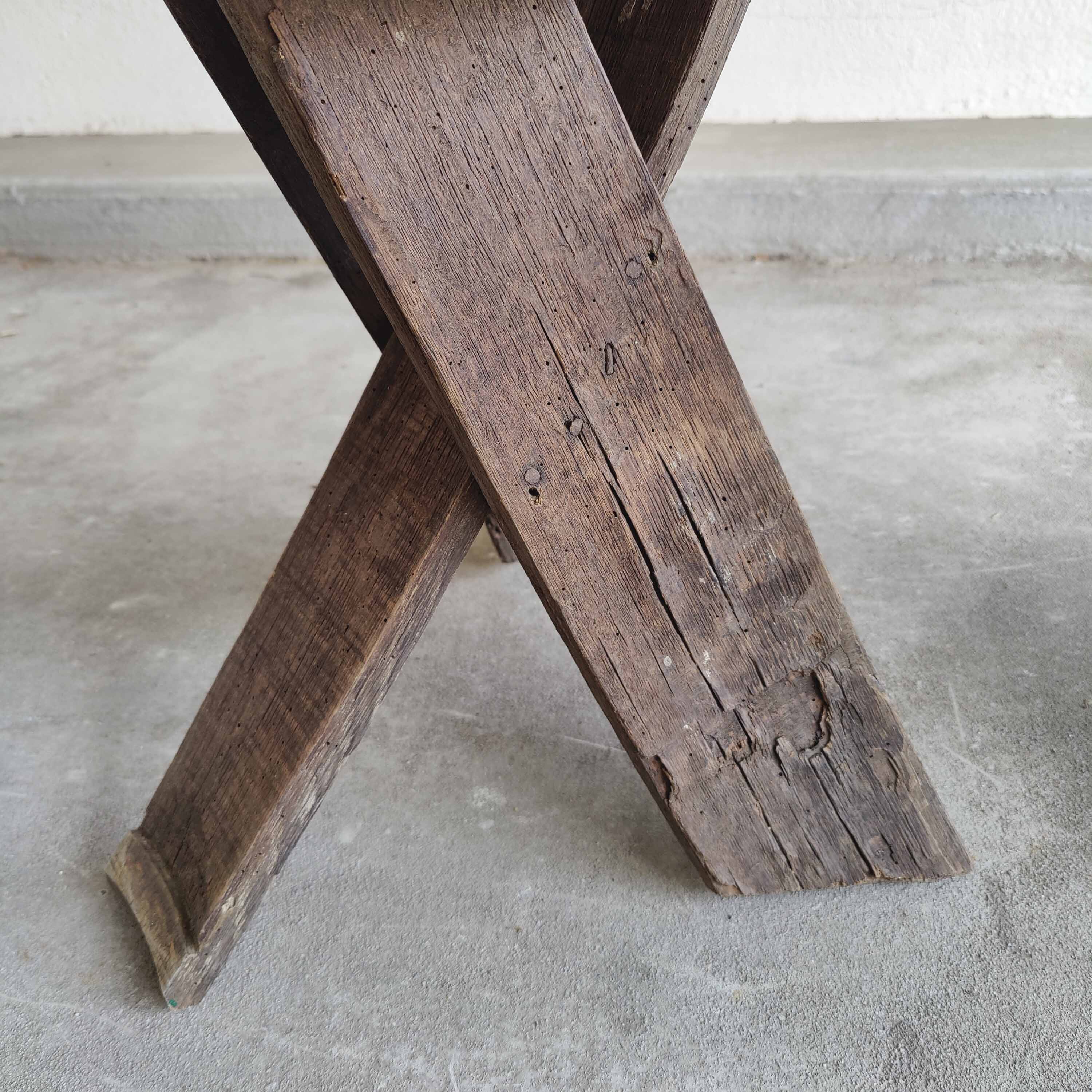 Set of 3 chairs brutalist tripod solid wood
