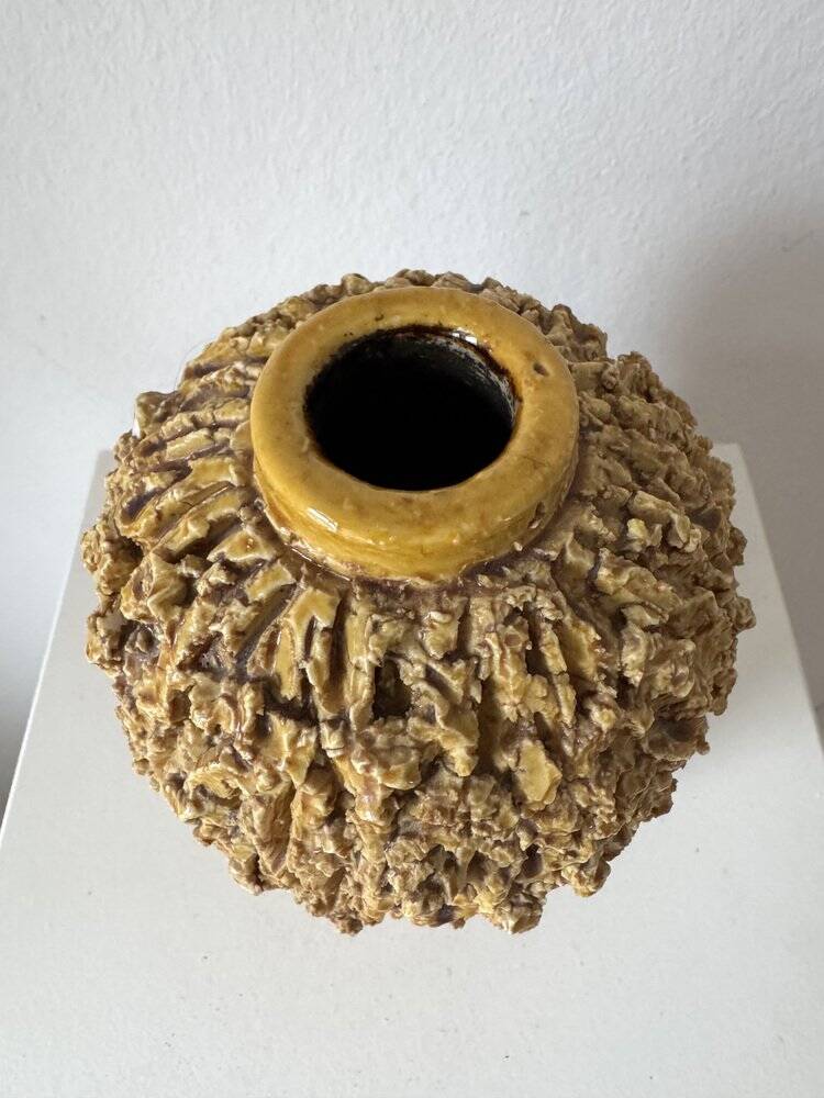 Gunnar Nylund, Hedgehog vase, Rörstrand, sweden 1960s