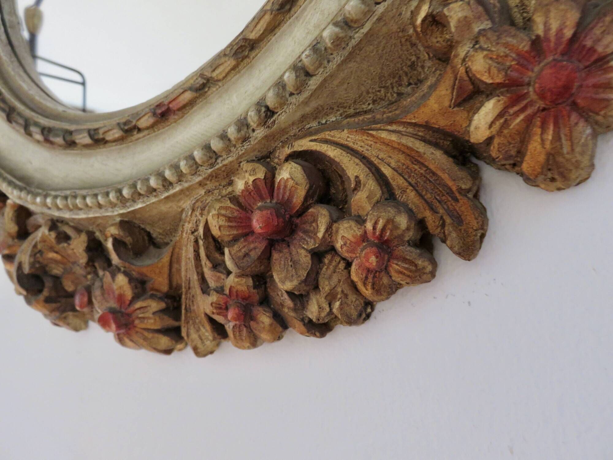 Large round wall mirror, baroque, floral pattern, rococo, 1970s