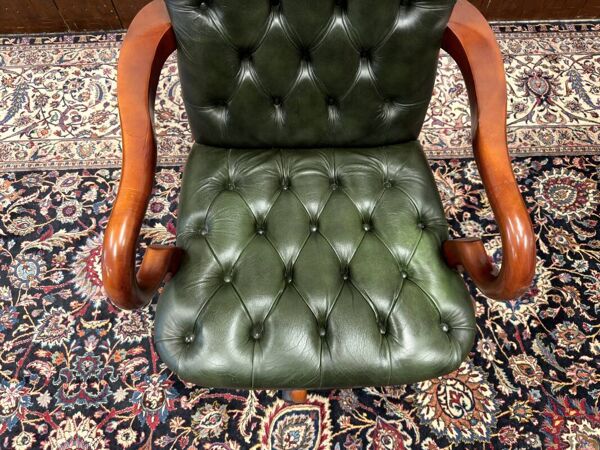 Chaise de bureau Chesterfield anglaise classique verte