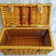 Malette,valise, coffre en osier
