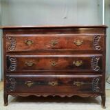 Antique oak chest of drawers