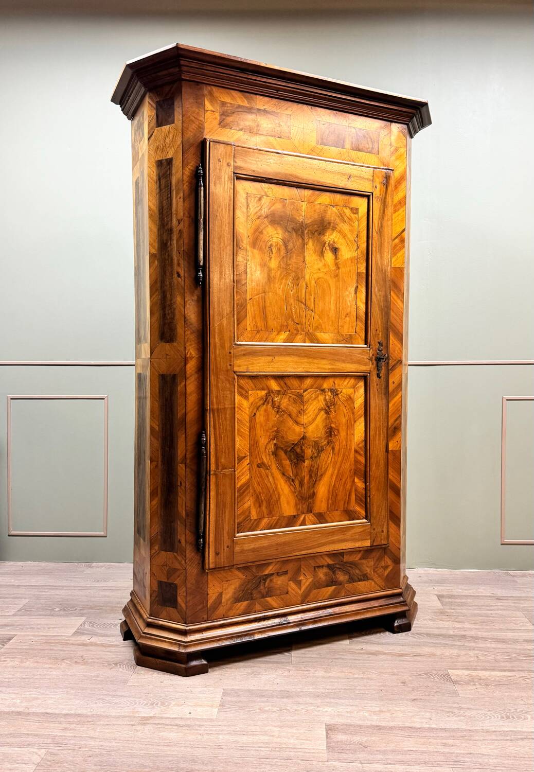 Bonnetière In Marquetry Louis XIV XVII Eme Century