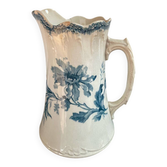 Jug model Margot from the ceramics company of Maastricht.