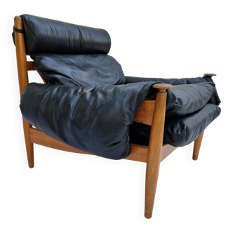 Grand fauteuil scandinave en cuir conçu par Eric Merthen pour IRE Möbler dans les années 1960