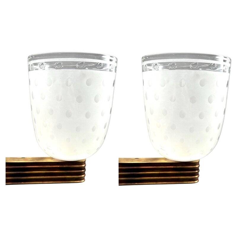 Large Art Deco Wall Lights in Blown Glass and Brass, Italy, 1940s, Set of 2