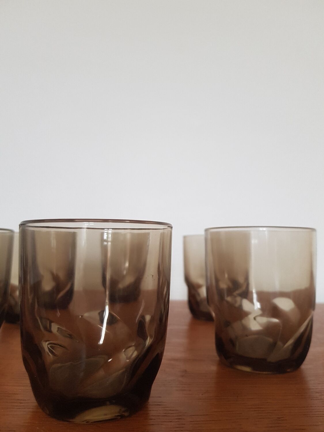 Set of 6 black glasses