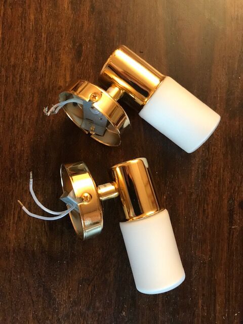 Bathroom sconces