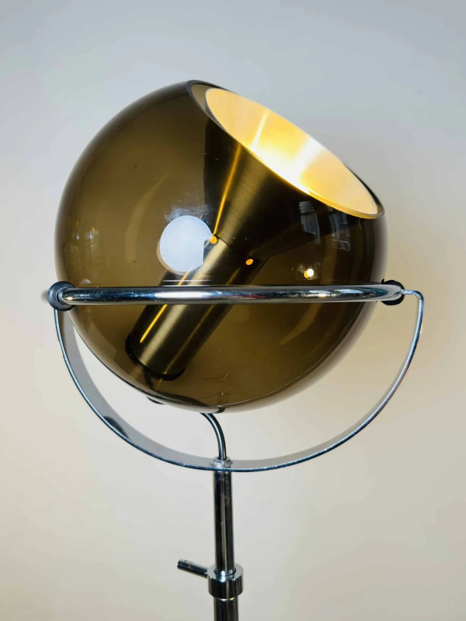 Globe 2000 Floor Lamp By Frank Ligtelijn For Raak Amsterdam, The Netherlands, 1960S