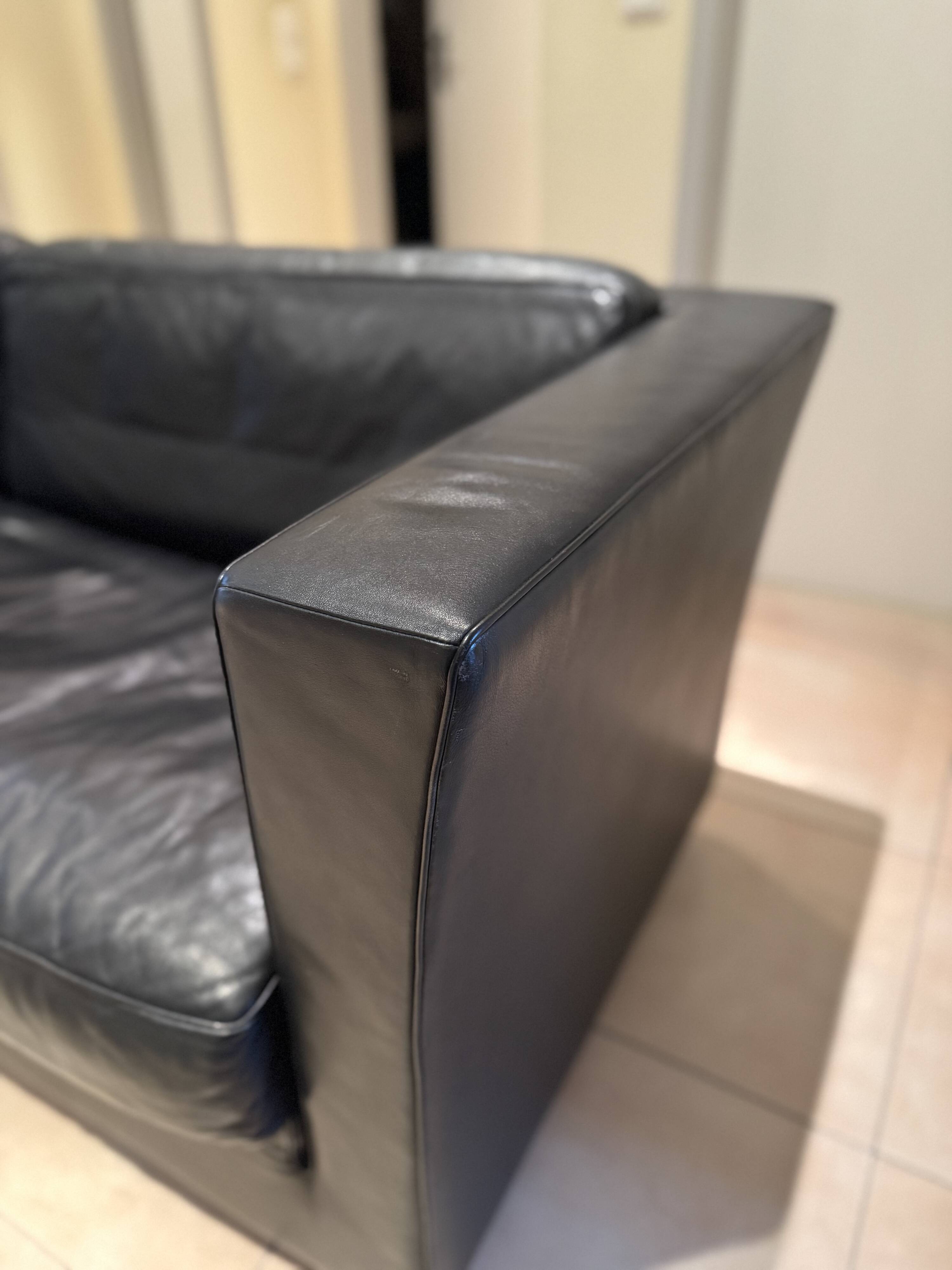 Black leather sofa by Sede – Design by Andrée Putman – 1990s