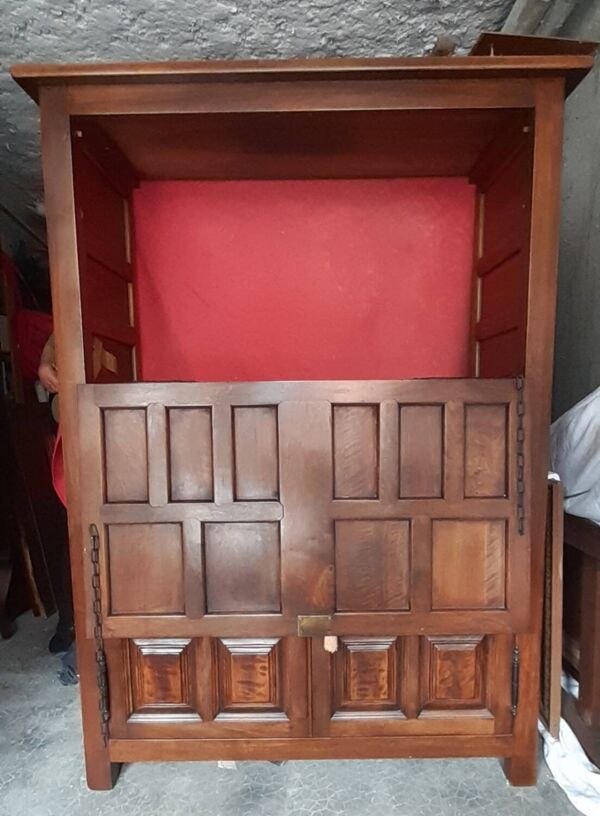 Meuble haute epoque espagnole