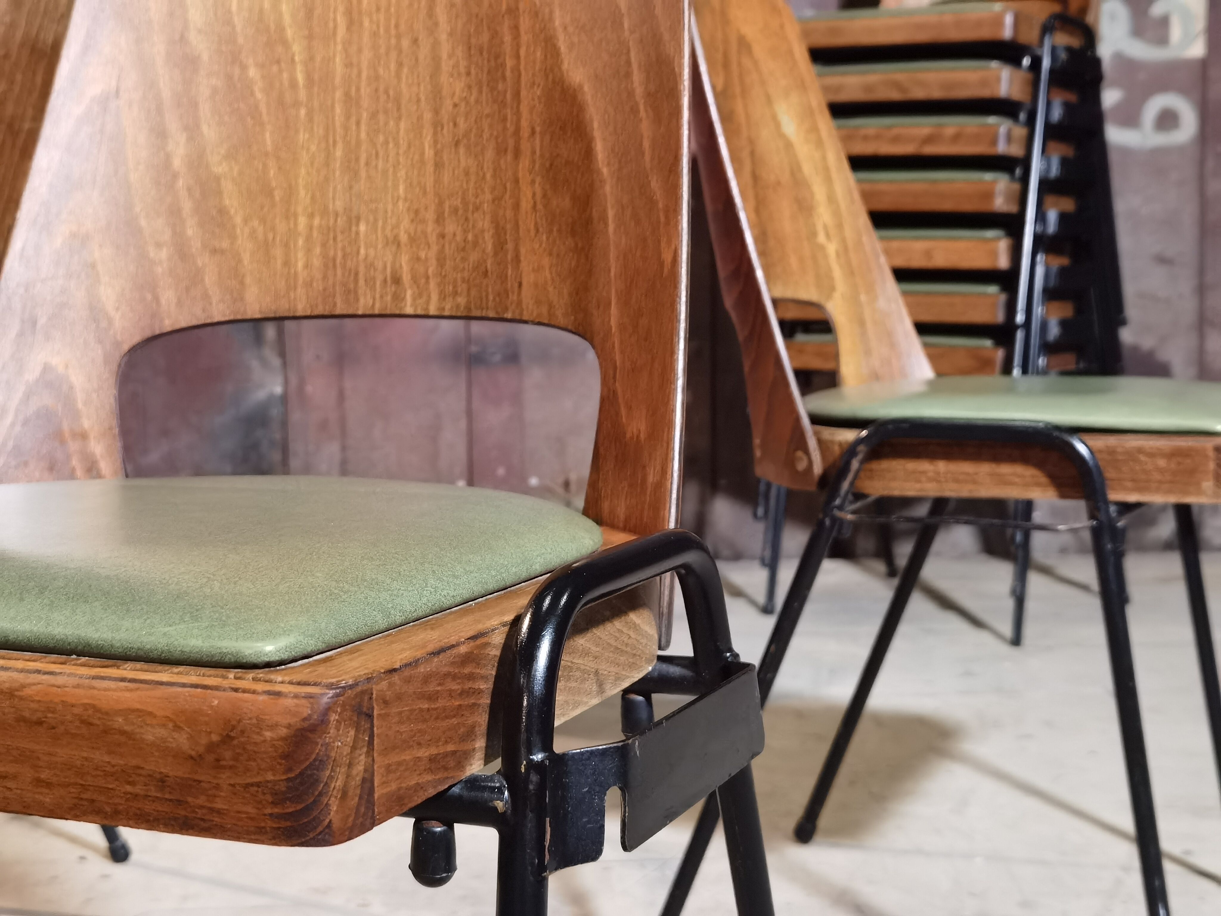 Lot of 19 chairs Baumann Manhattan skai green