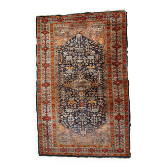 Tapis Antique Baluch d'Asie Centrale, Années 1920, Élégance Authentique