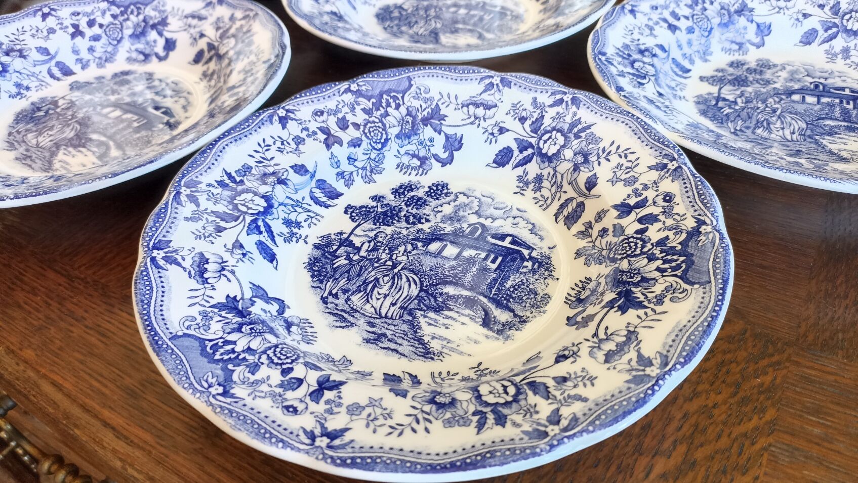 5 hollow iron earth plates per CP - blue