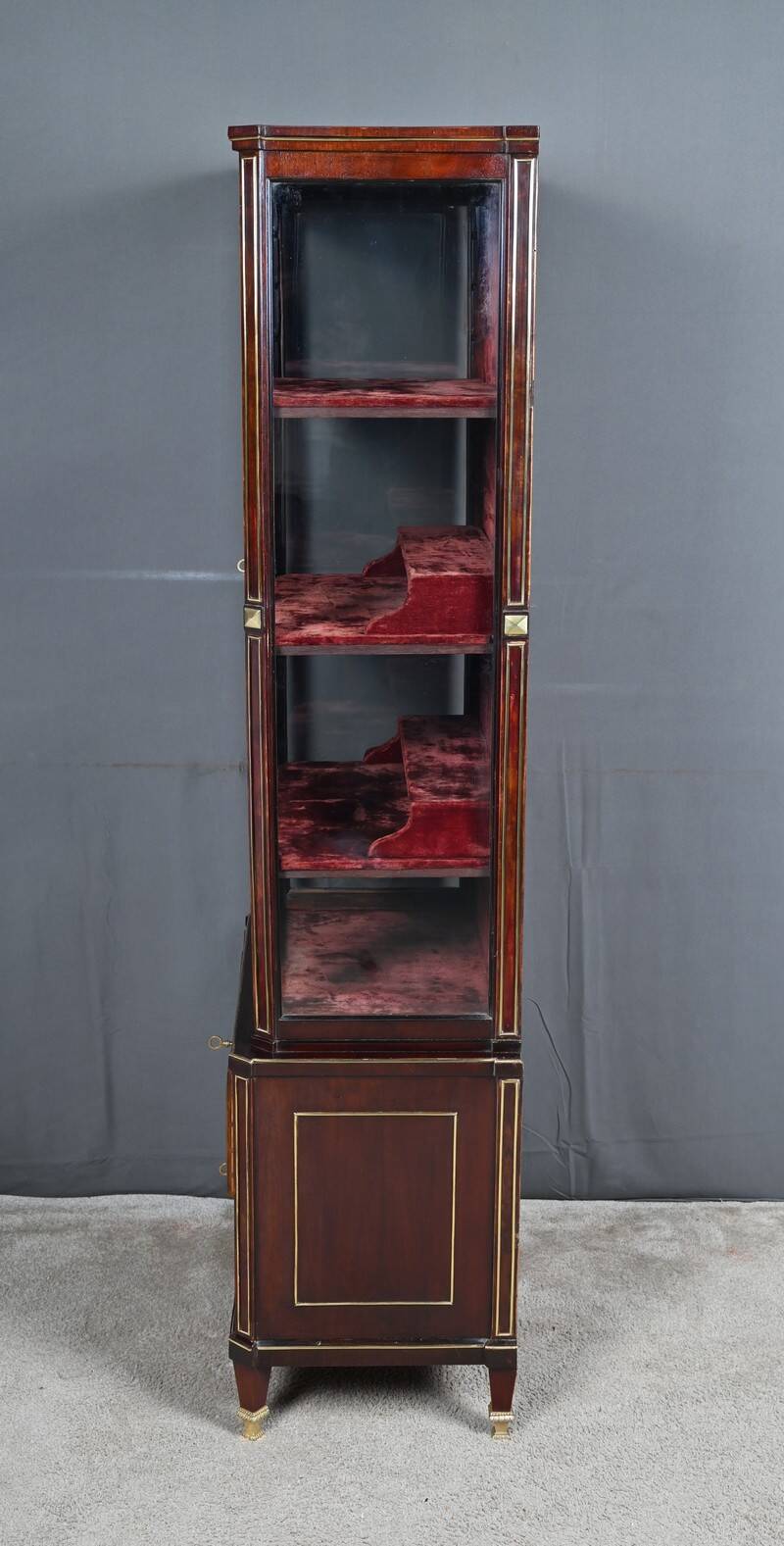 Small Display Cabinet in Mahogany, Louis XVI style – Late 19th Century