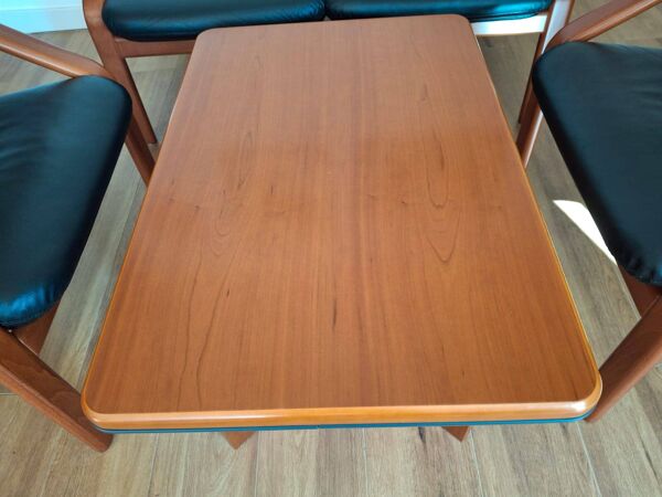 Ensemble de mobilier de bureau Italie années 90
