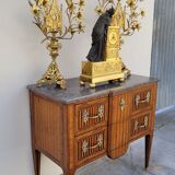 Commode sauteuse Louis XVI en marqueterie 19ème