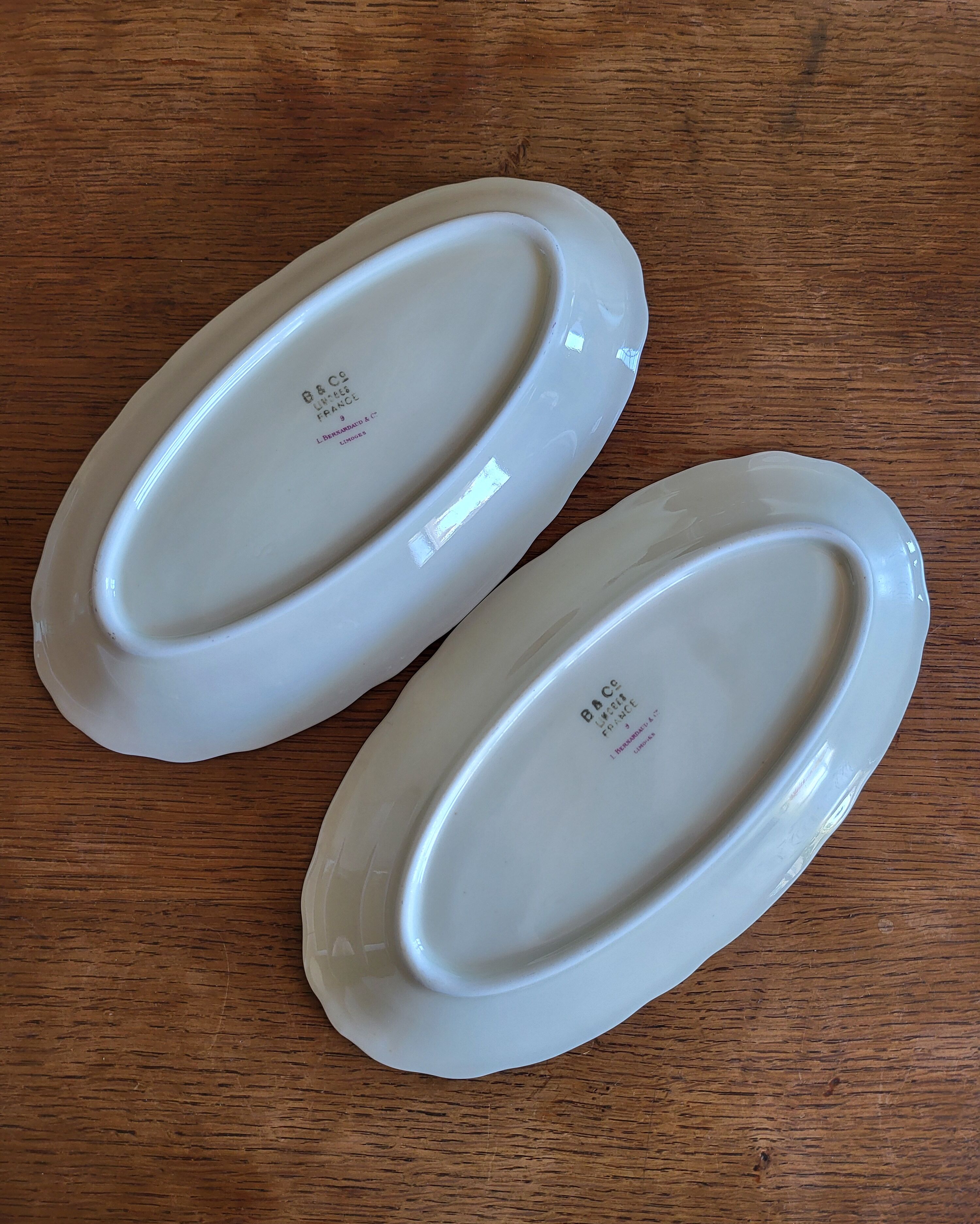 Limoges Bernardaud. Set of 2 porcelain dishes.
