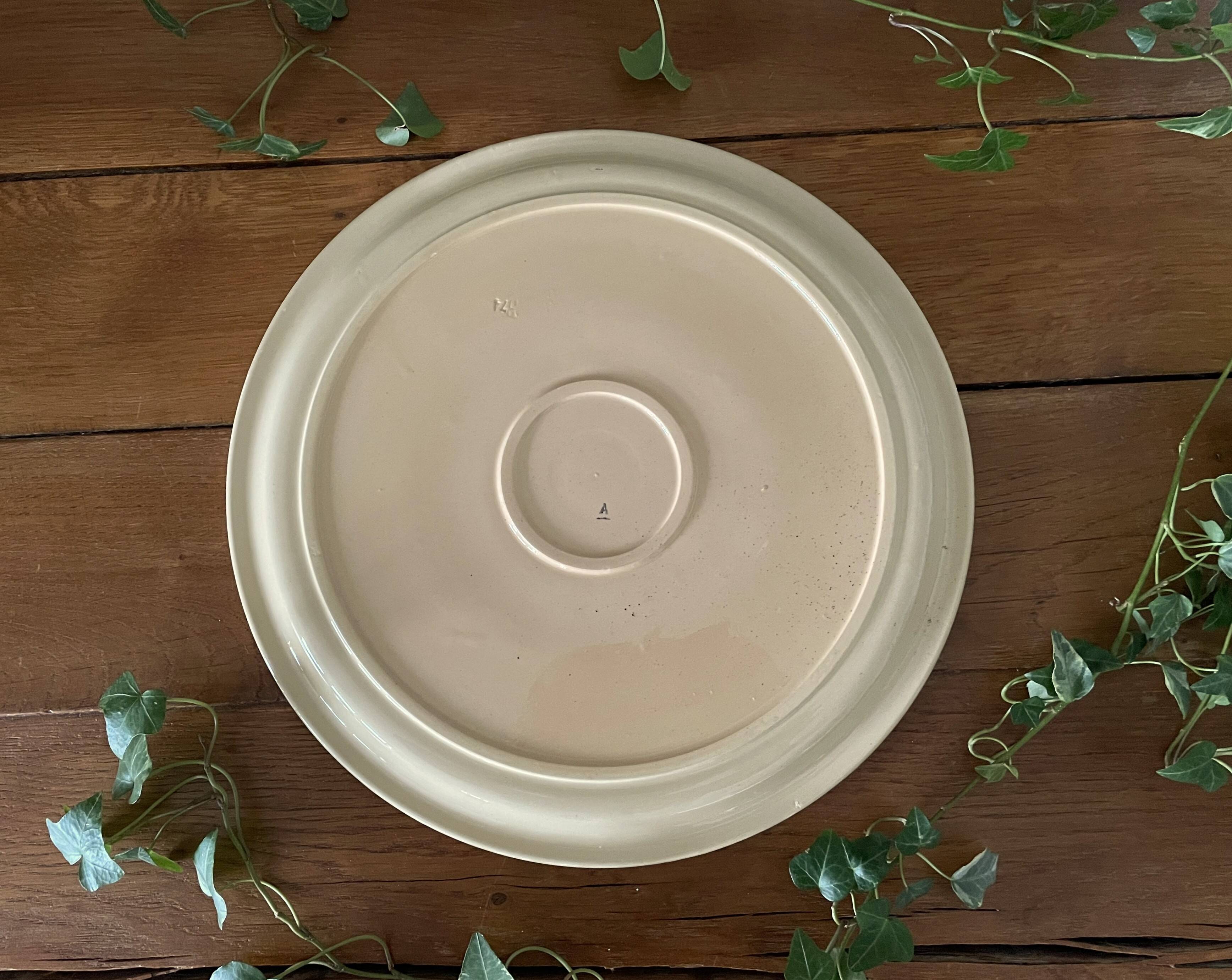 Antique pie dish in faience from badonviller