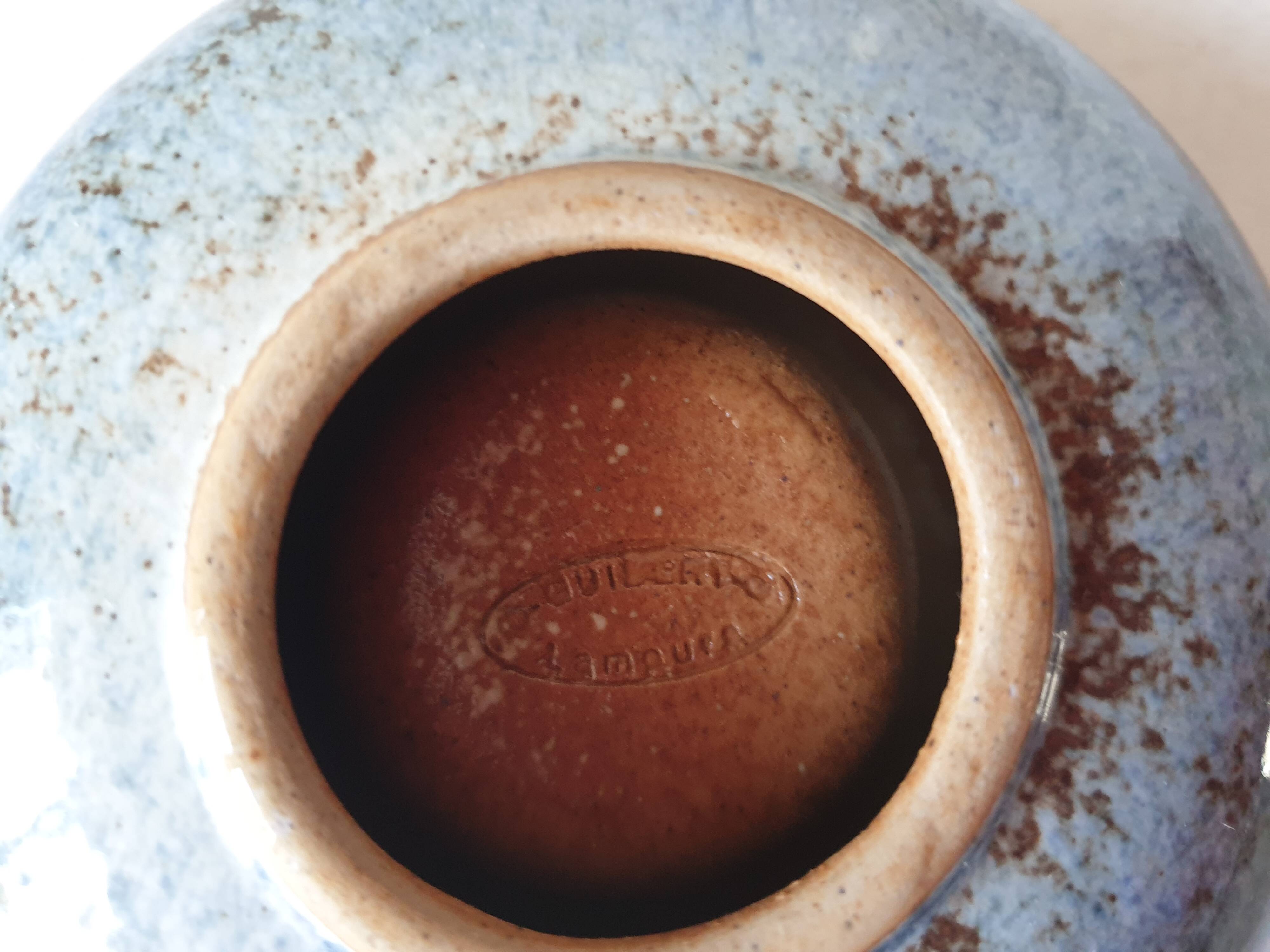 Ceramic ashtray in enamelled stoneware signed guibert in lamoura (39)