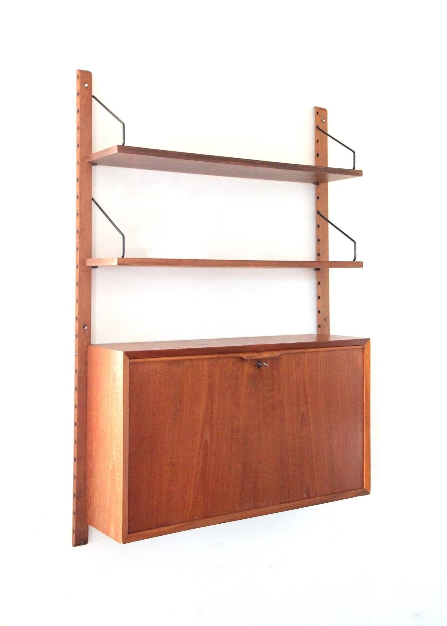 Cadovius wall secretary library