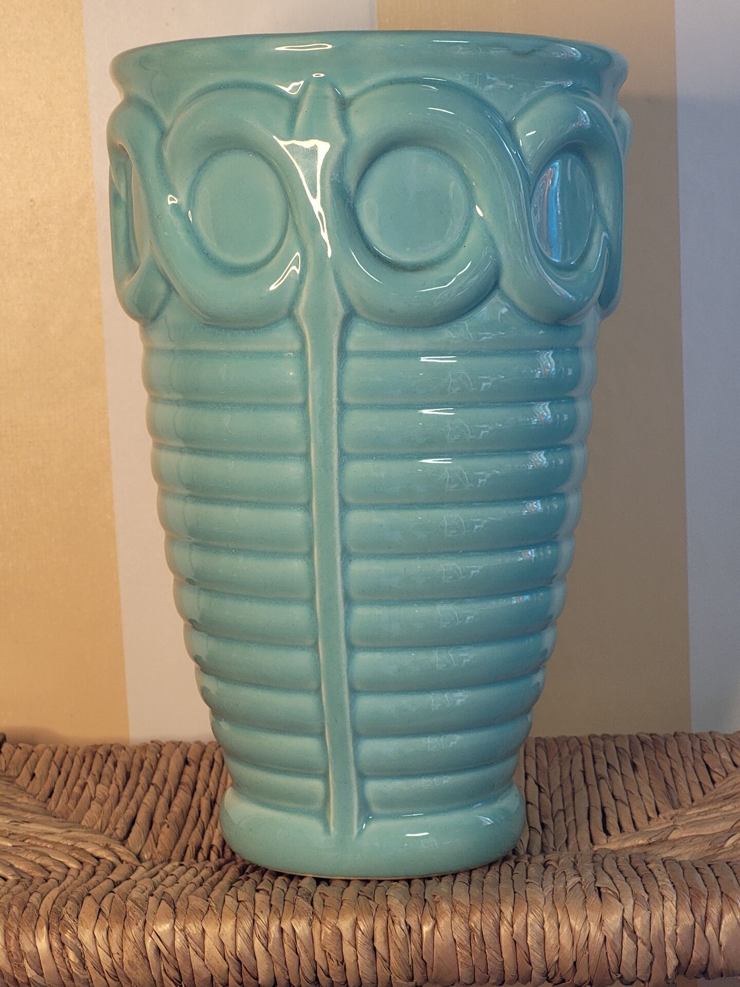 Vase art deco