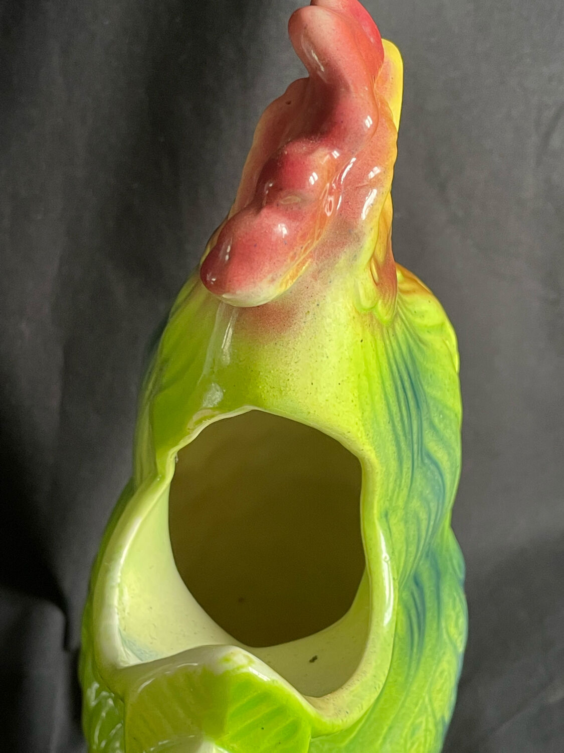Carafe barbotine saint clément forme coq