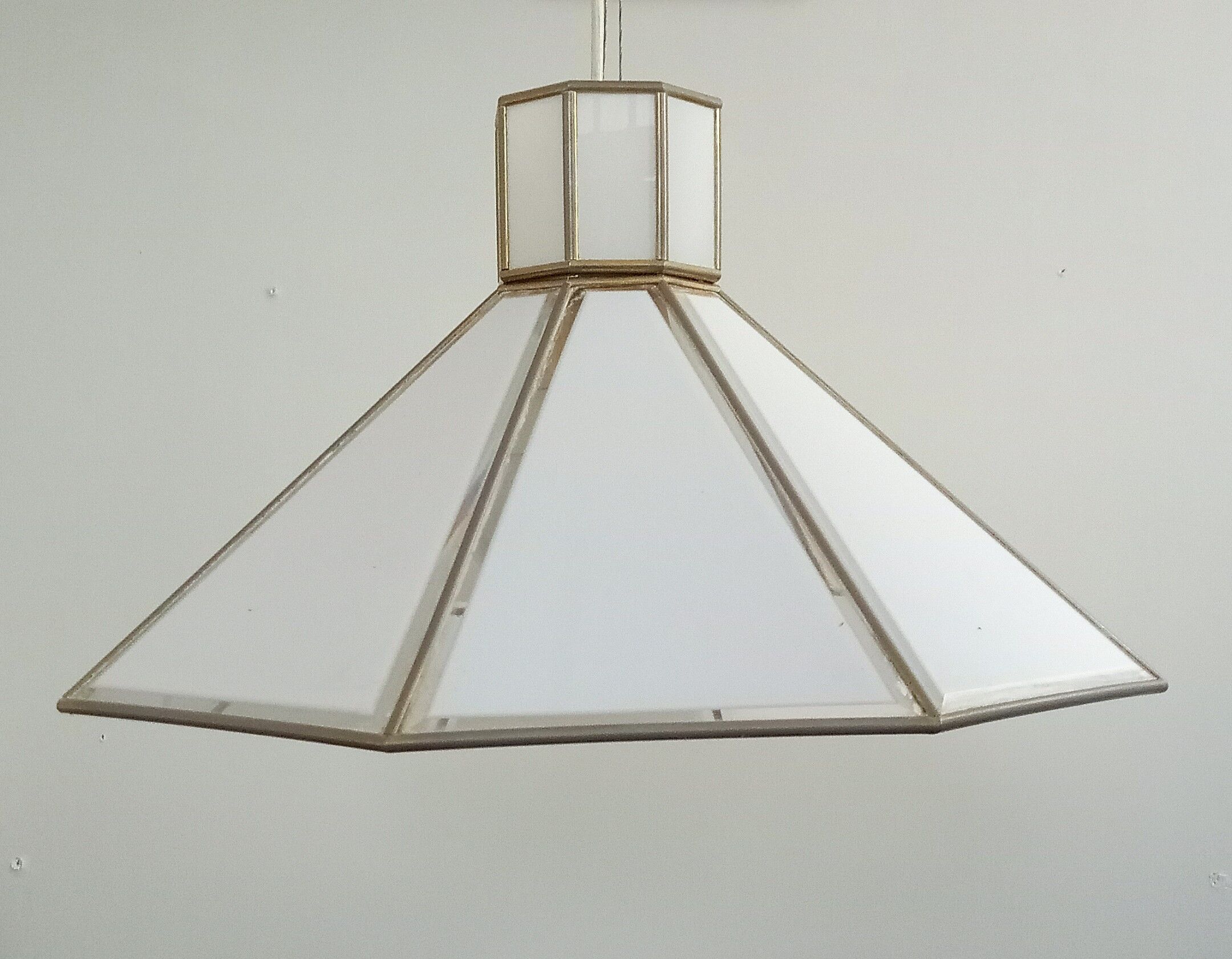 Glass pendant lamp
