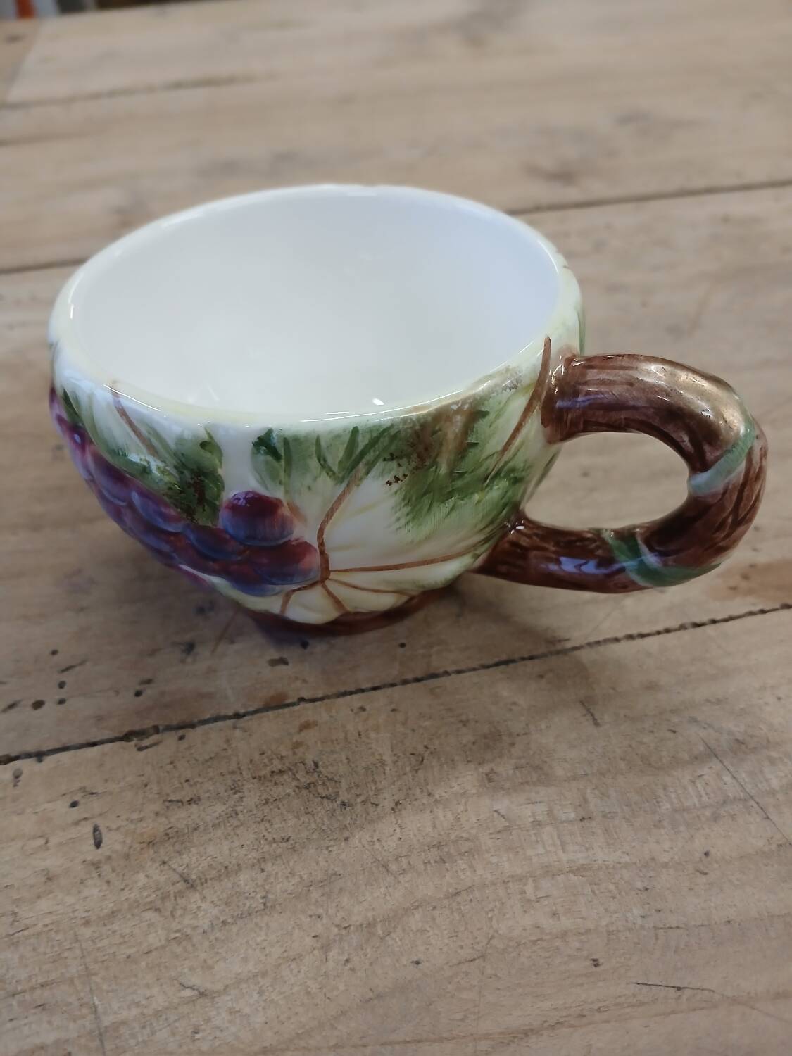 Slip cup and saucer