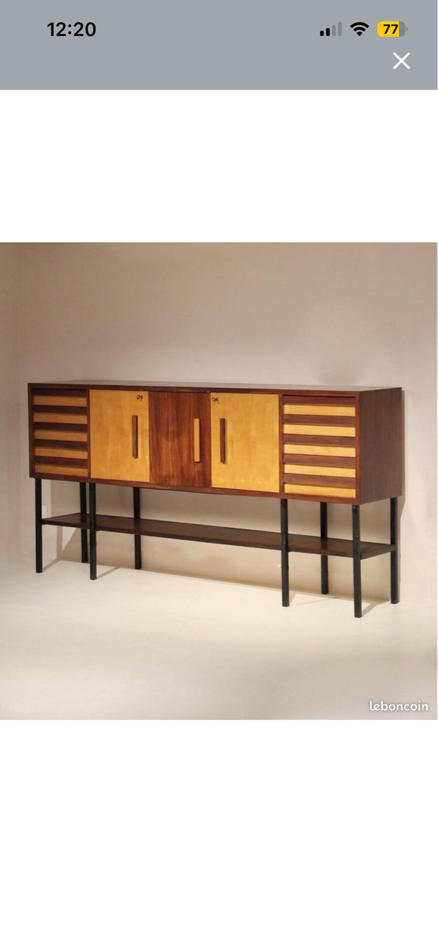 Grande enfilade en placage de palissandre et frêne