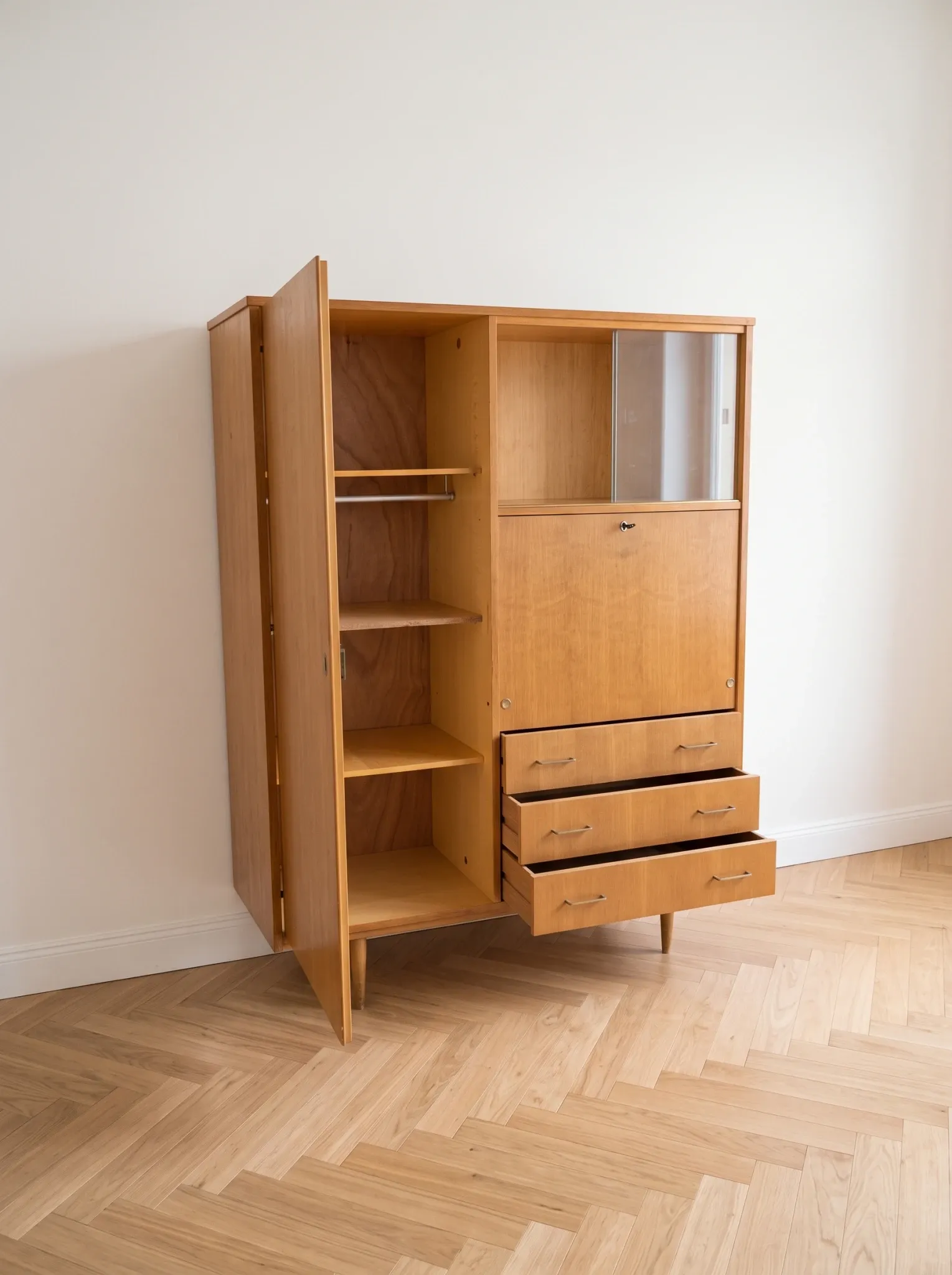 Armoire en bois, années 70