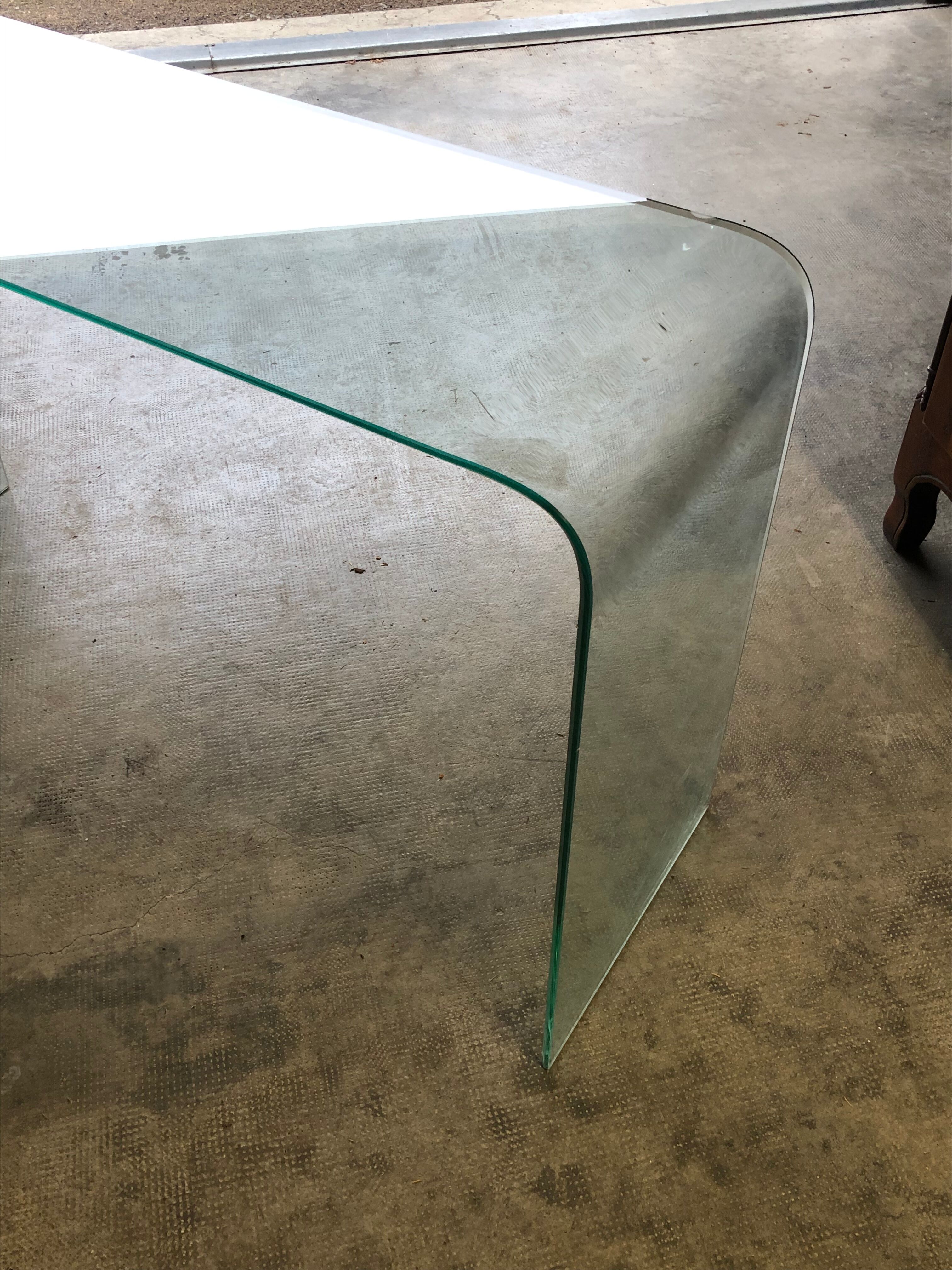Decorative glass counter
