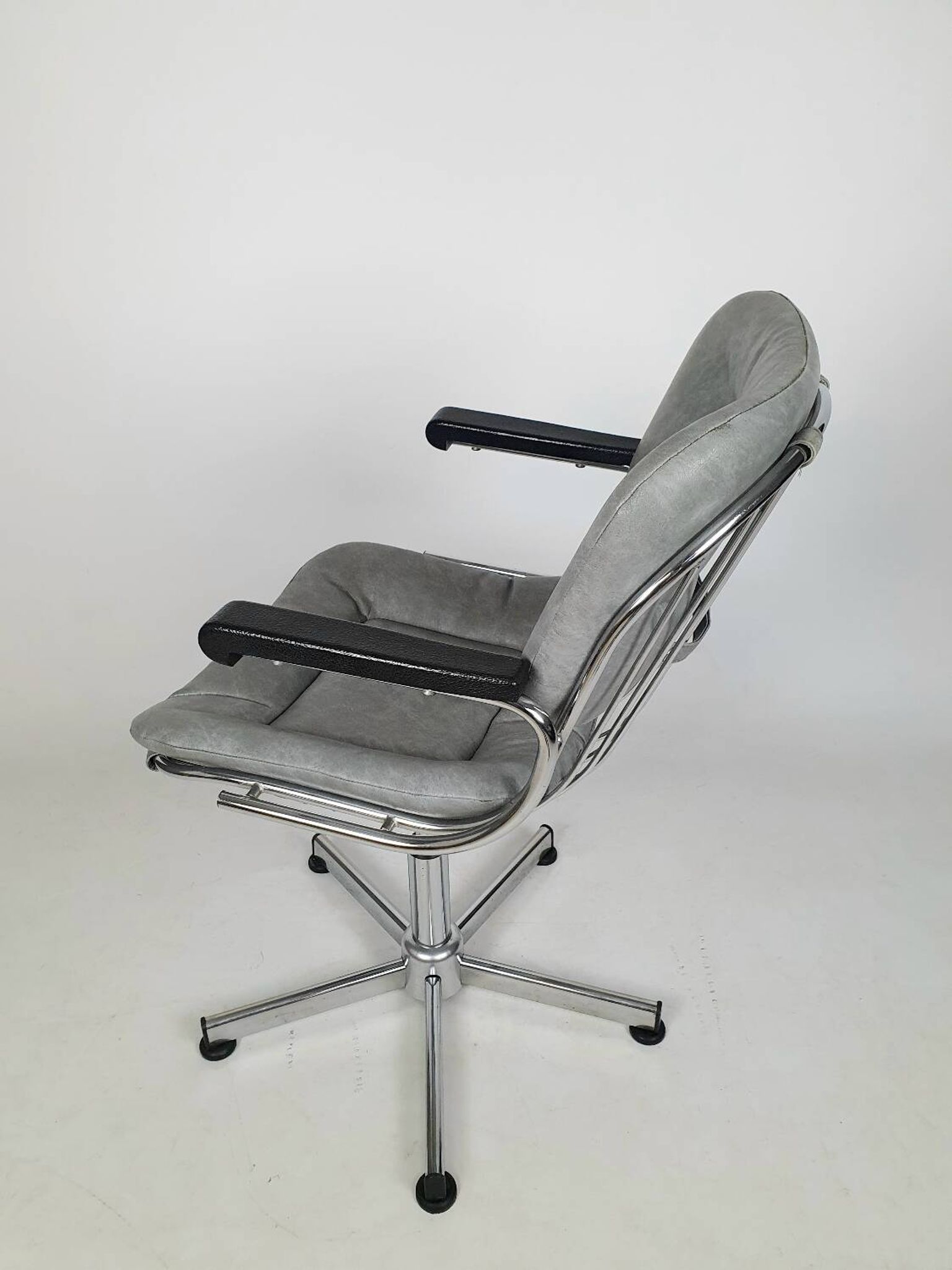Vintage chrome swivel armchair