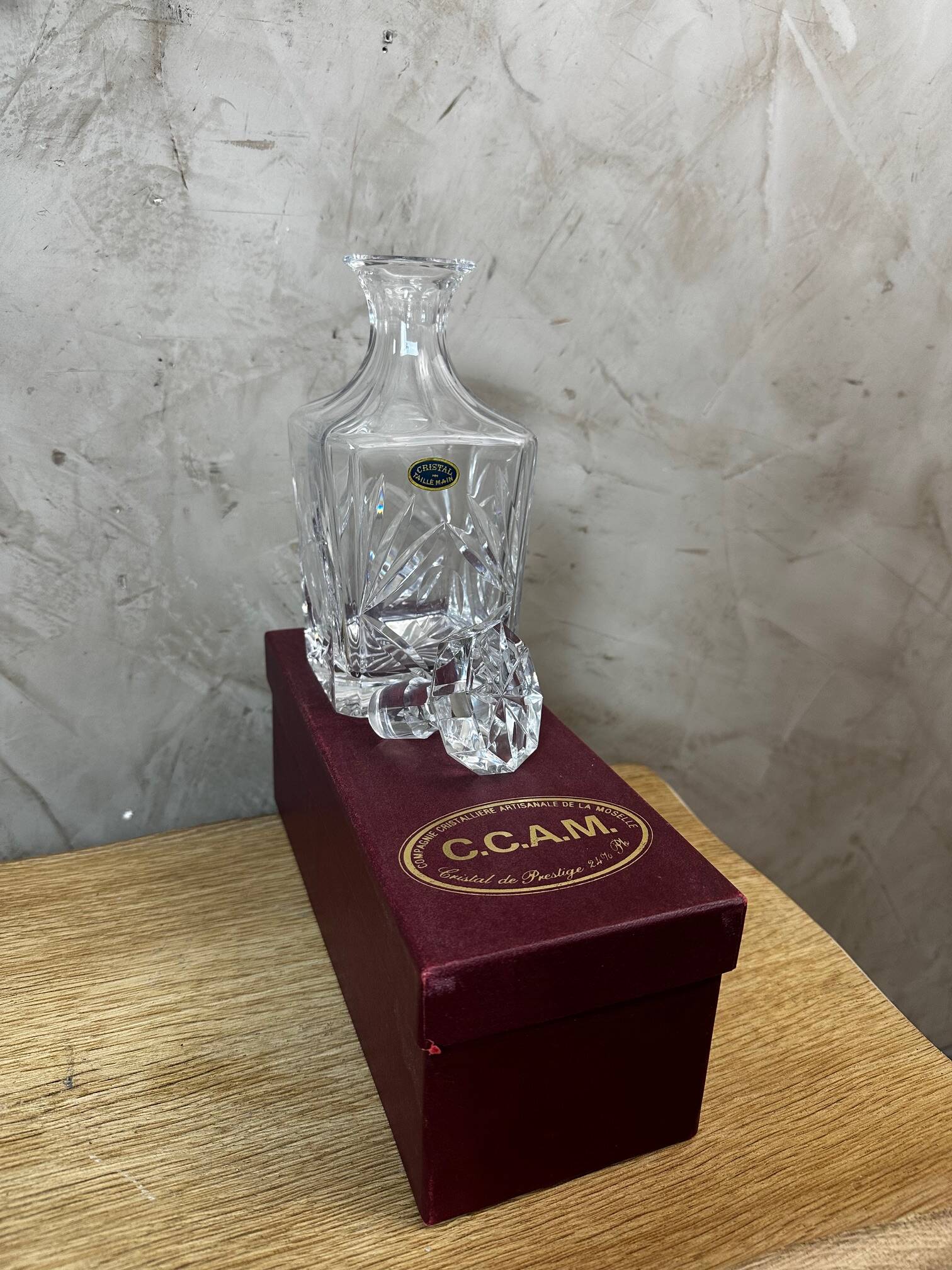 Whisky decanter
