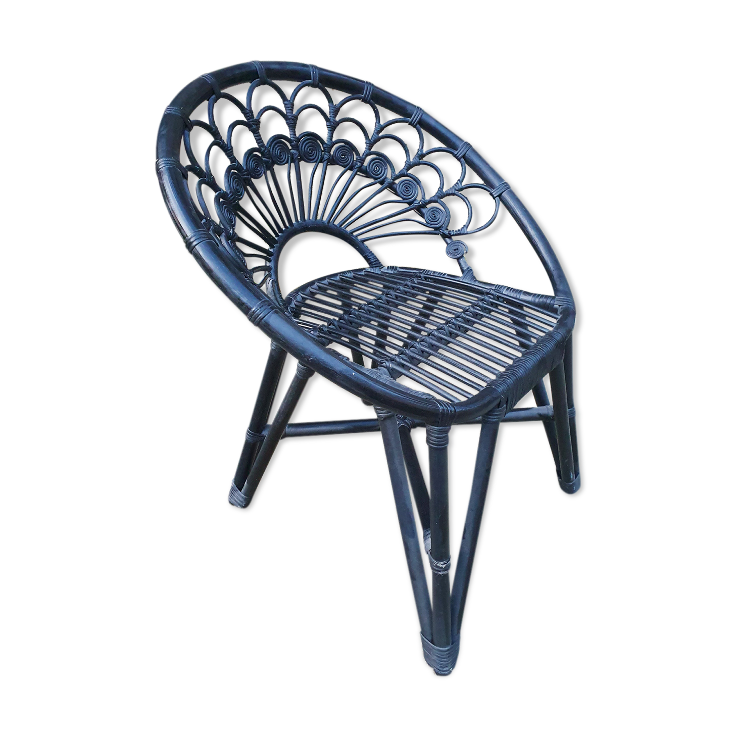 black bamboo armchair, pan tail